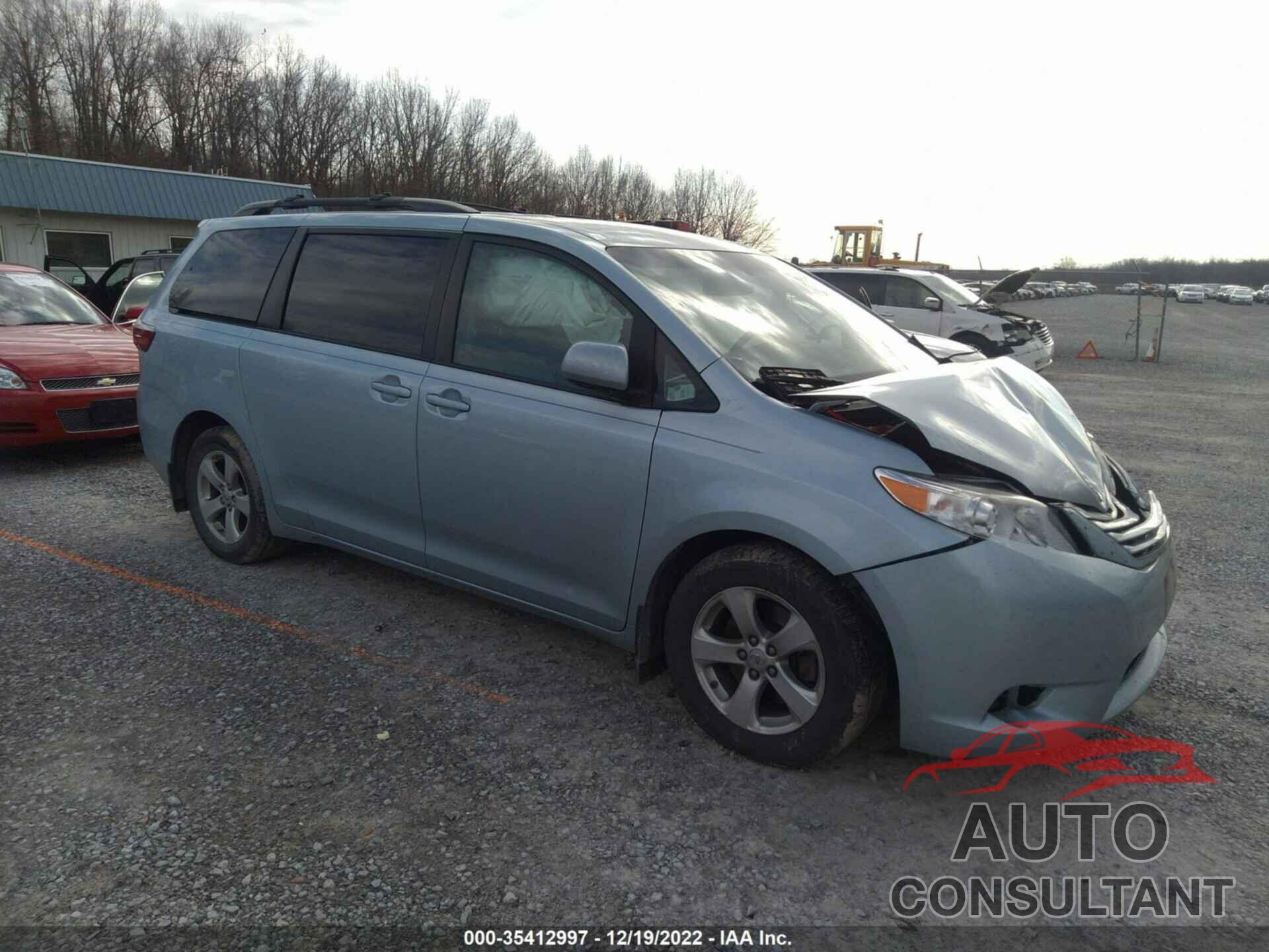 TOYOTA SIENNA 2017 - 5TDKZ3DC3HS859693