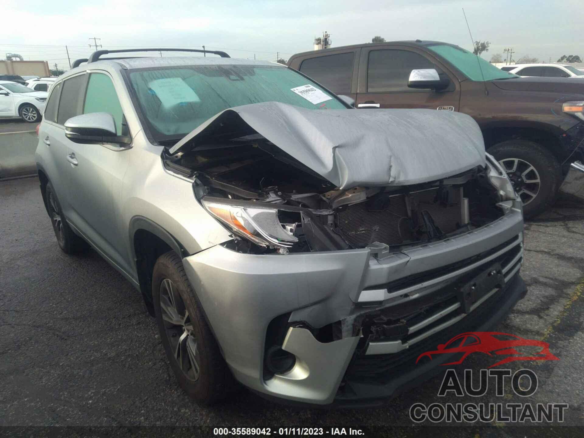 TOYOTA HIGHLANDER 2018 - 5TDZZRFHXJS286579