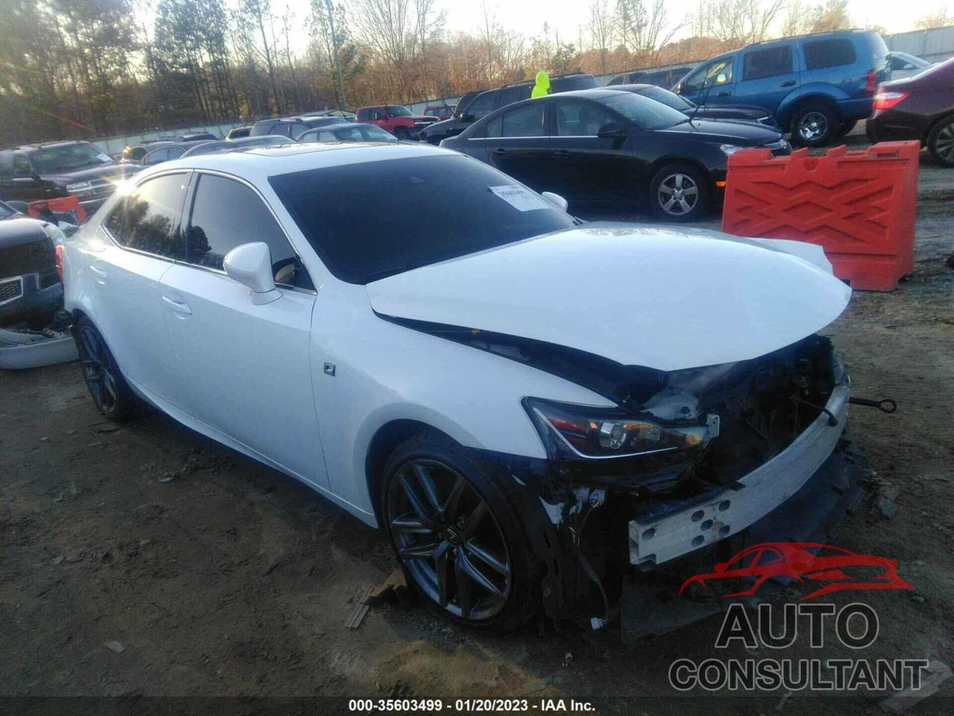 LEXUS IS 2018 - JTHBA1D20J5070933