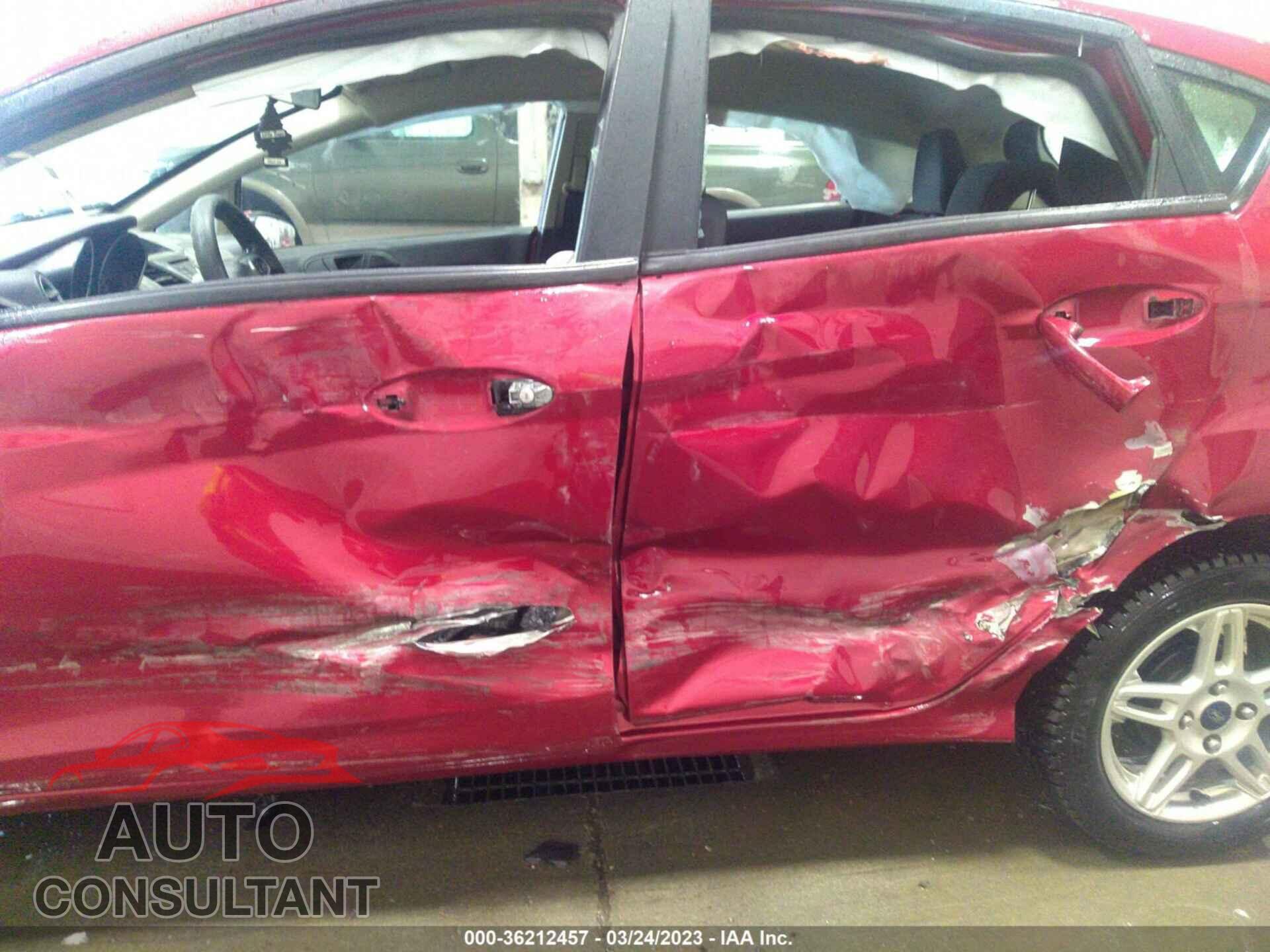 FORD FIESTA 2017 - 3FADP4EJ8HM119578