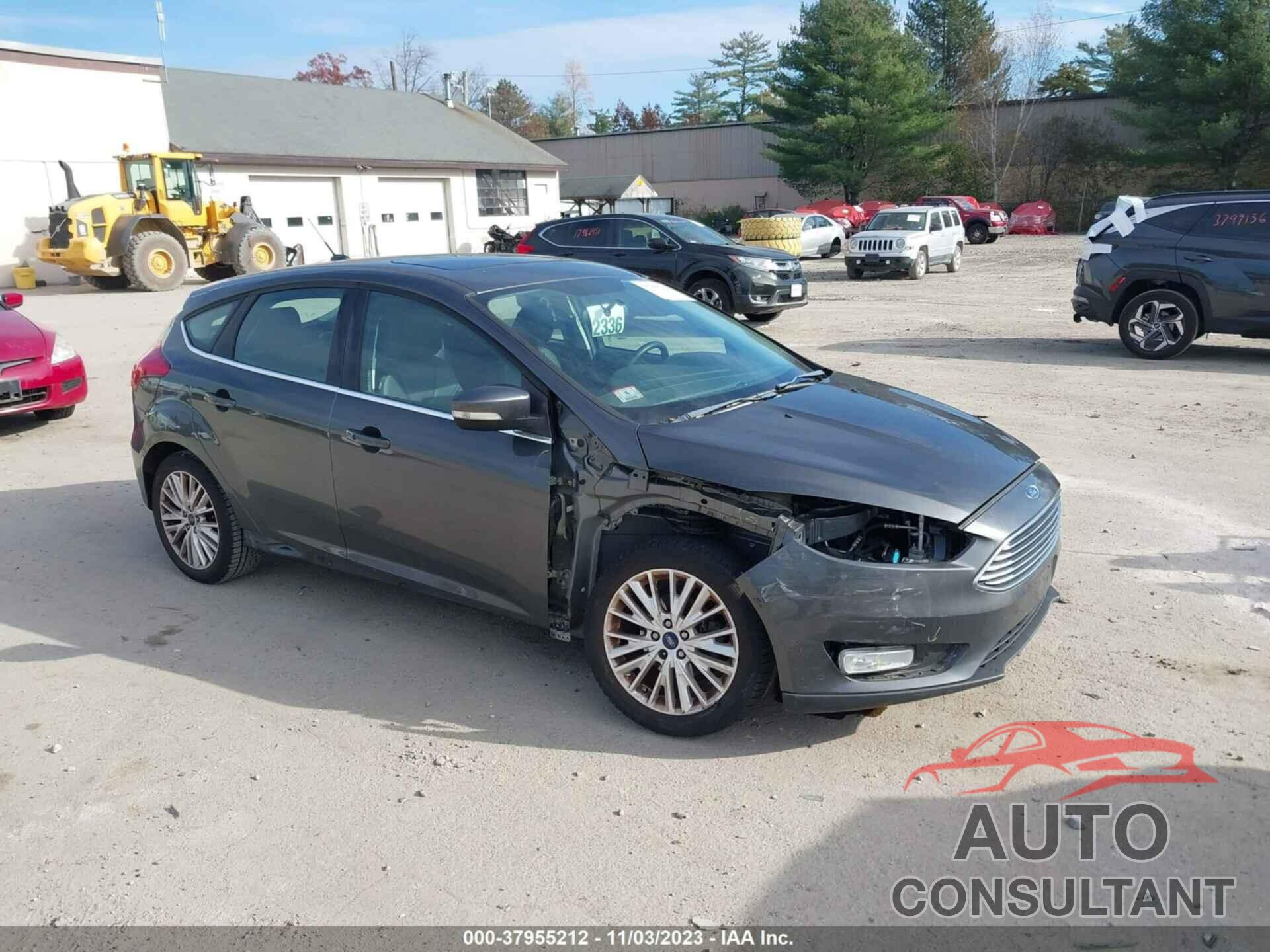 FORD FOCUS 2018 - 1FADP3N29JL306404