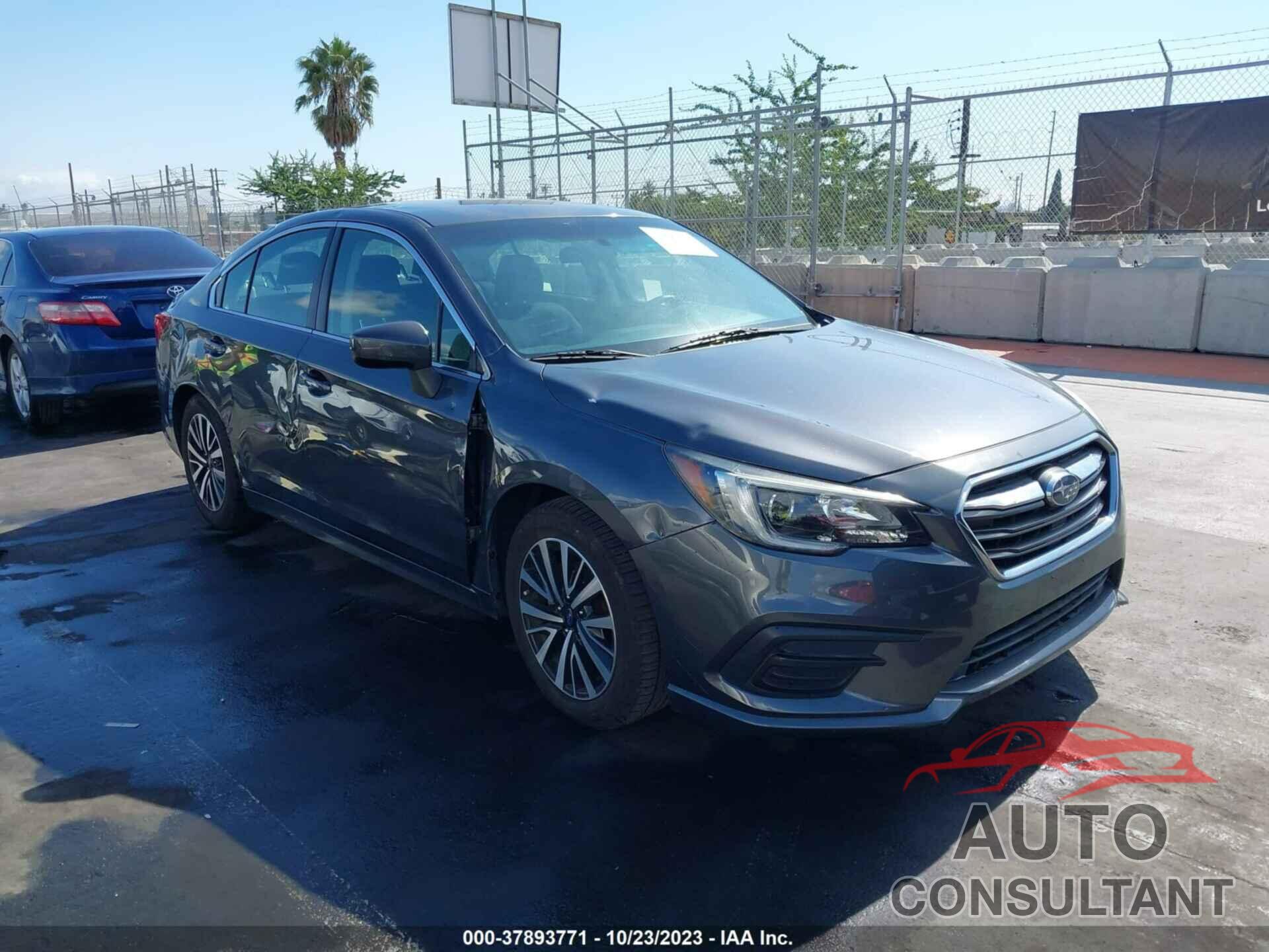 SUBARU LEGACY 2018 - 4S3BNAC60J3026226