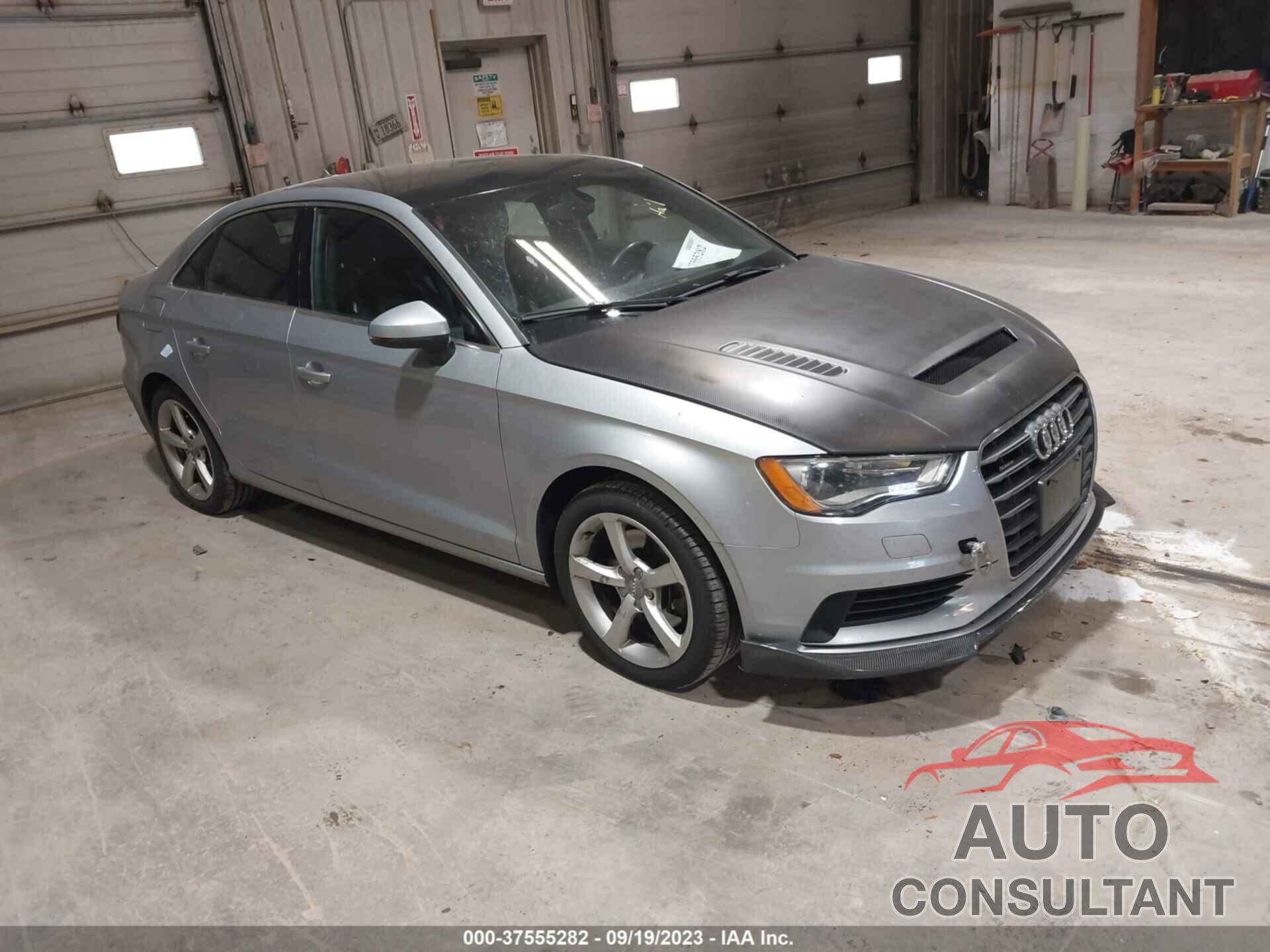 AUDI A3 2015 - WAUBFGFF0F1101454