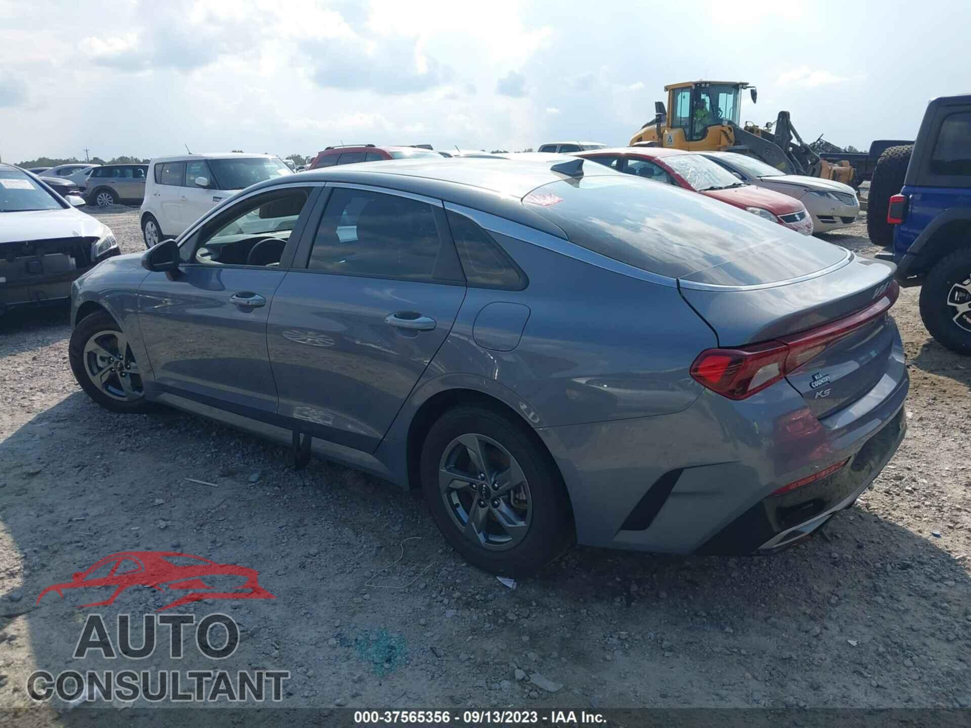 KIA K5 2022 - 5XXG14J29NG088409
