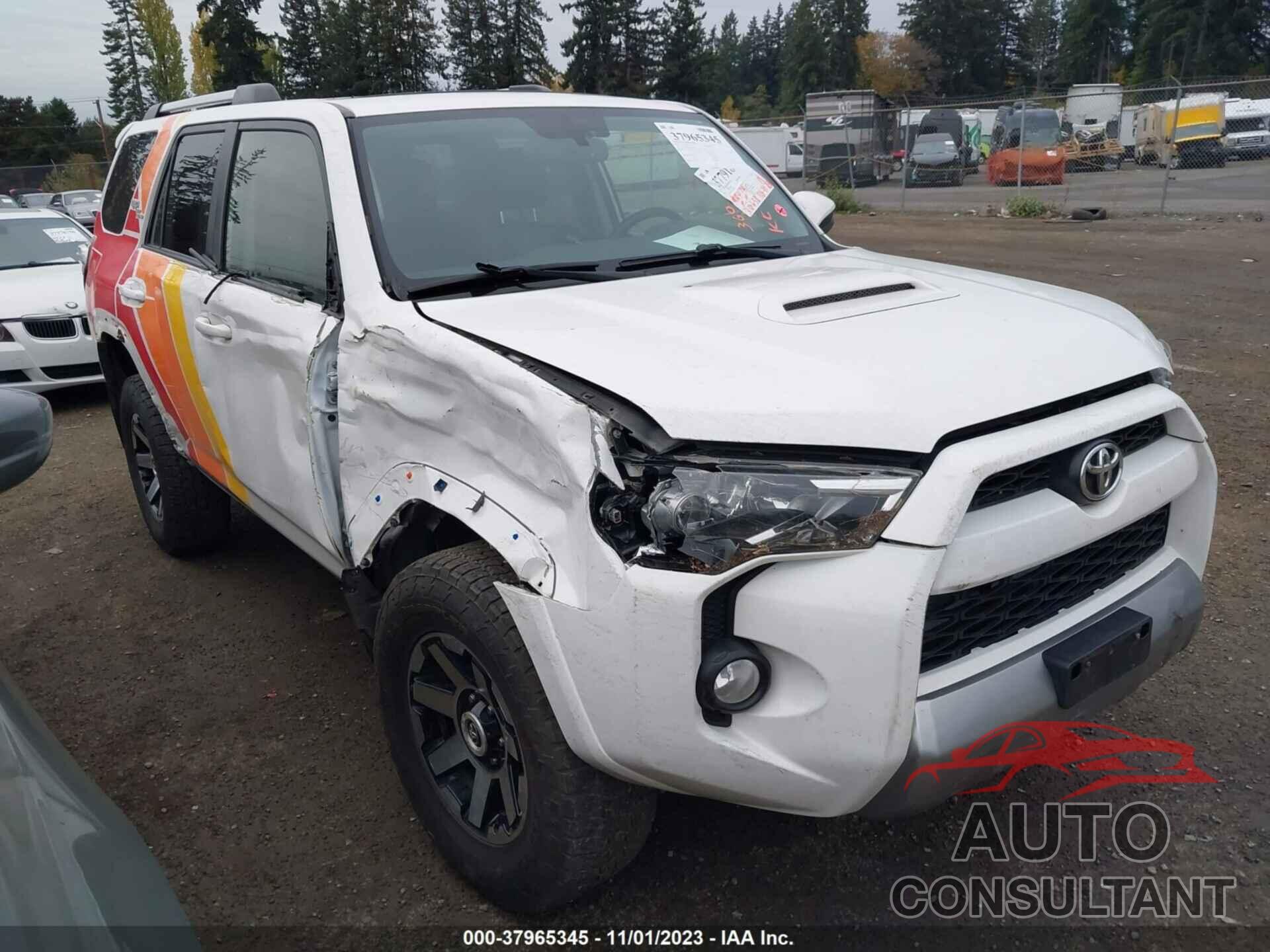 TOYOTA 4RUNNER 2018 - JTEBU5JR5J5568350