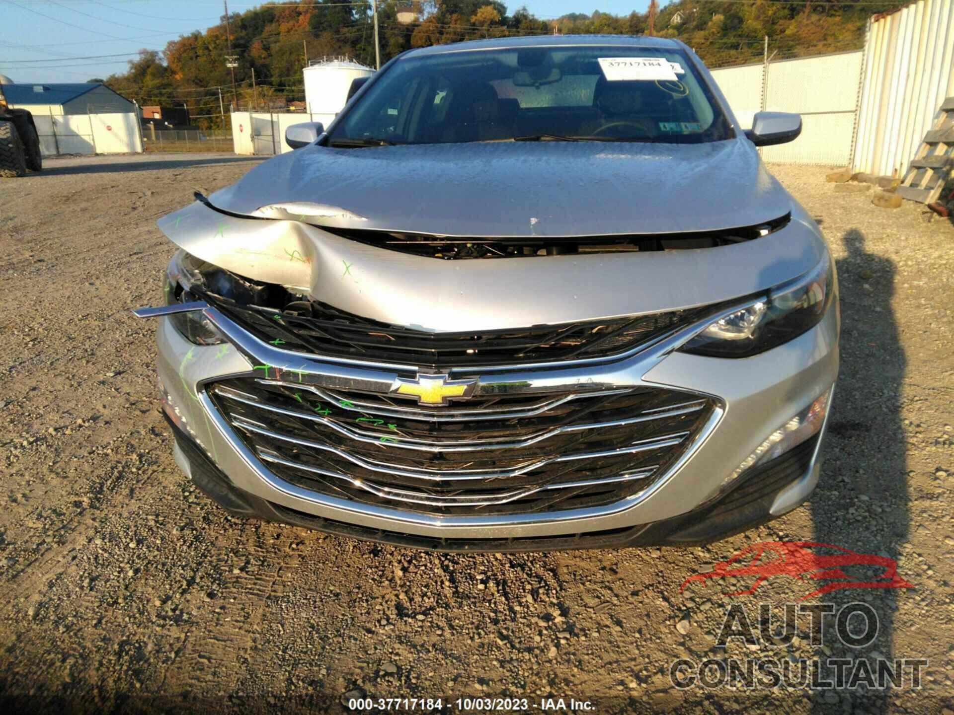 CHEVROLET MALIBU 2022 - 1G1ZD5ST1NF172745