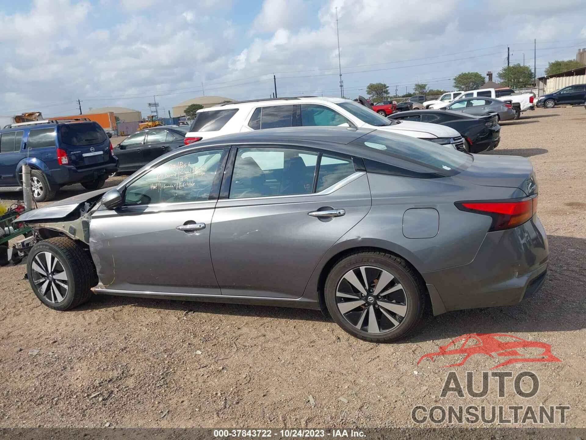 NISSAN ALTIMA 2019 - 1N4BL4DV3KC132898