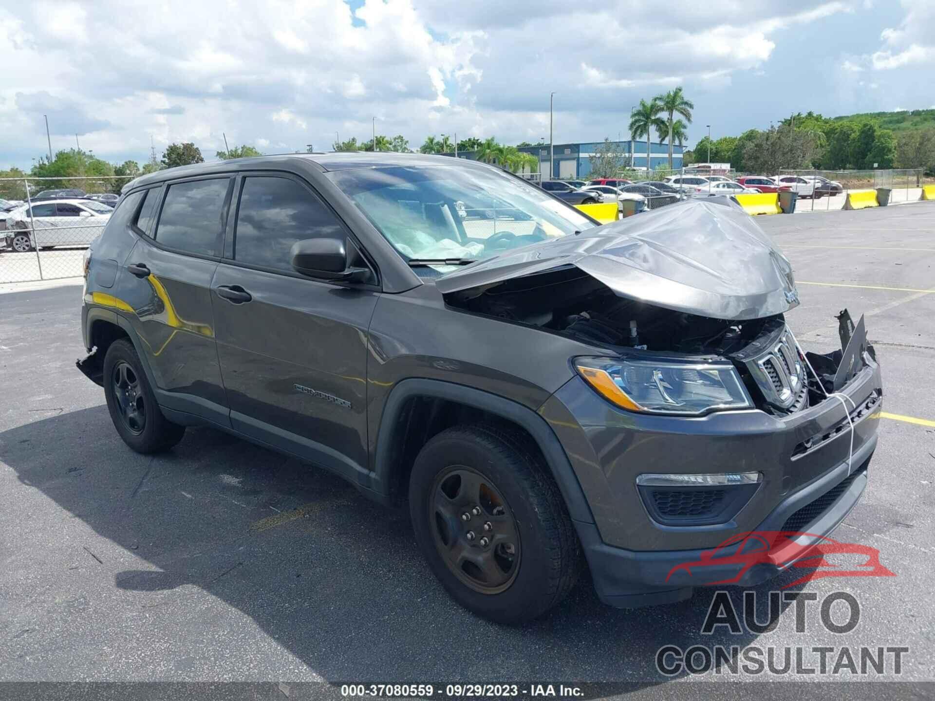 JEEP COMPASS 2018 - 3C4NJCABXJT193279