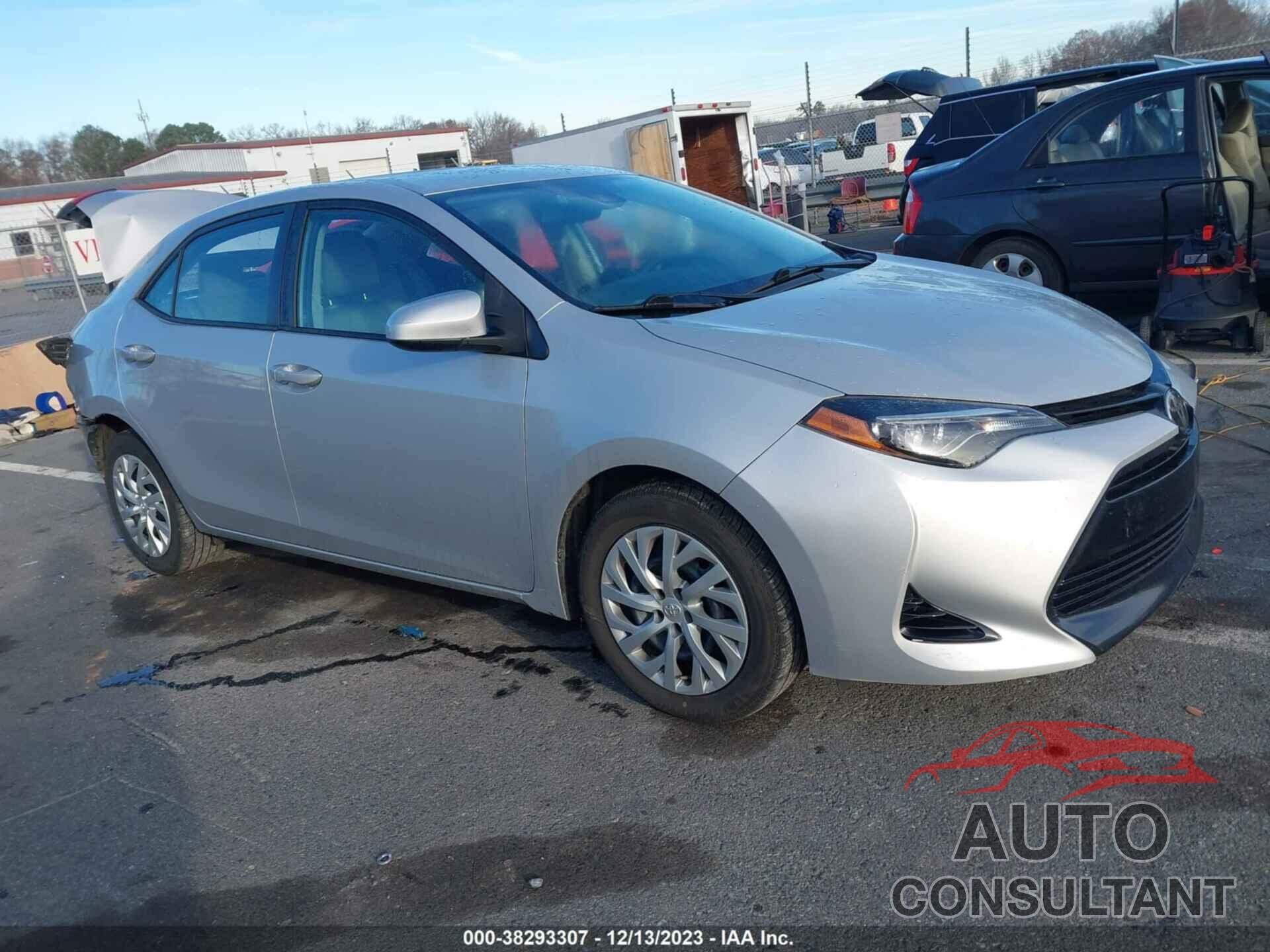 TOYOTA COROLLA 2018 - 2T1BURHEXJC981446