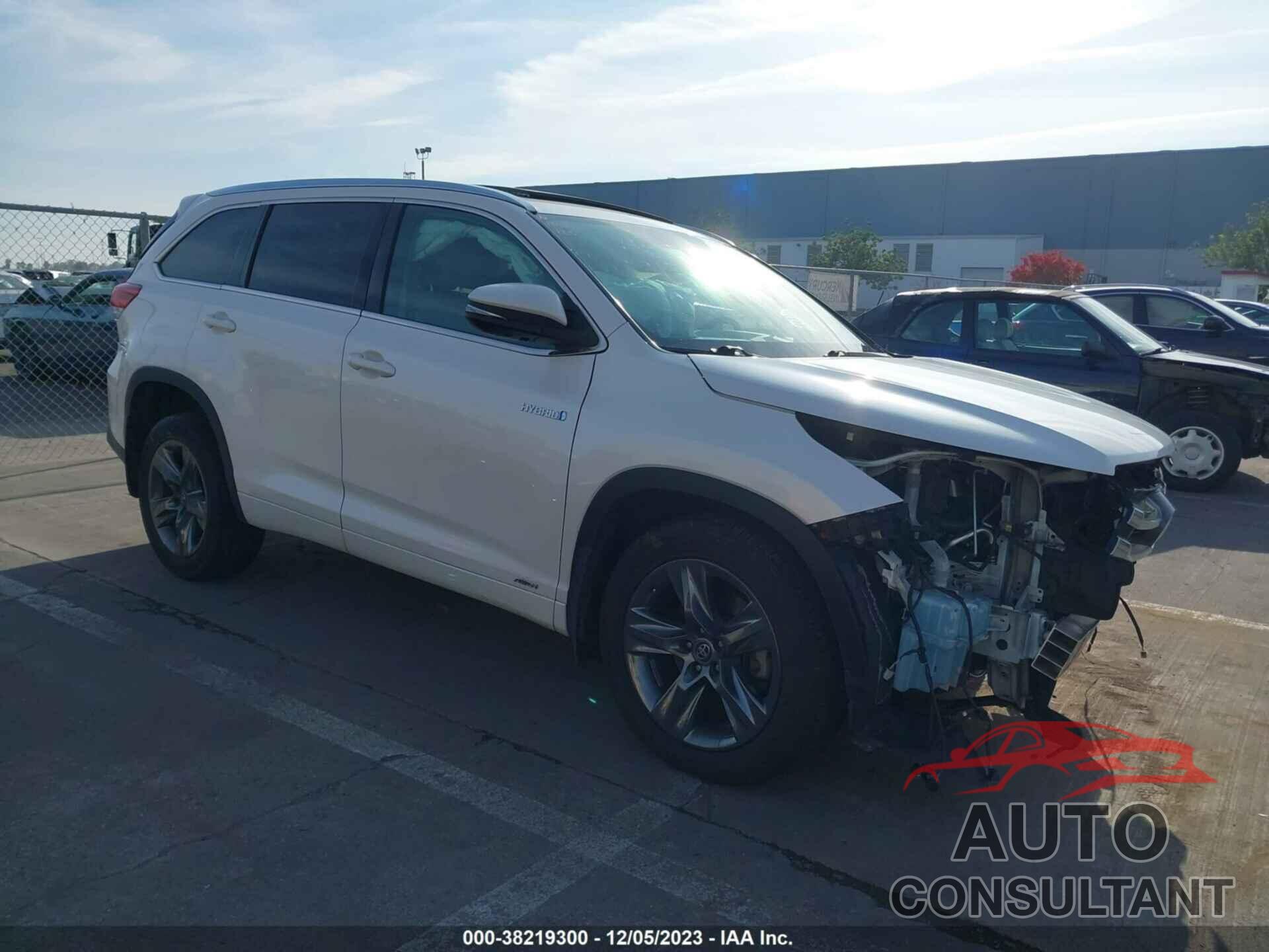 TOYOTA HIGHLANDER 2017 - 5TDDGRFH2HS021505