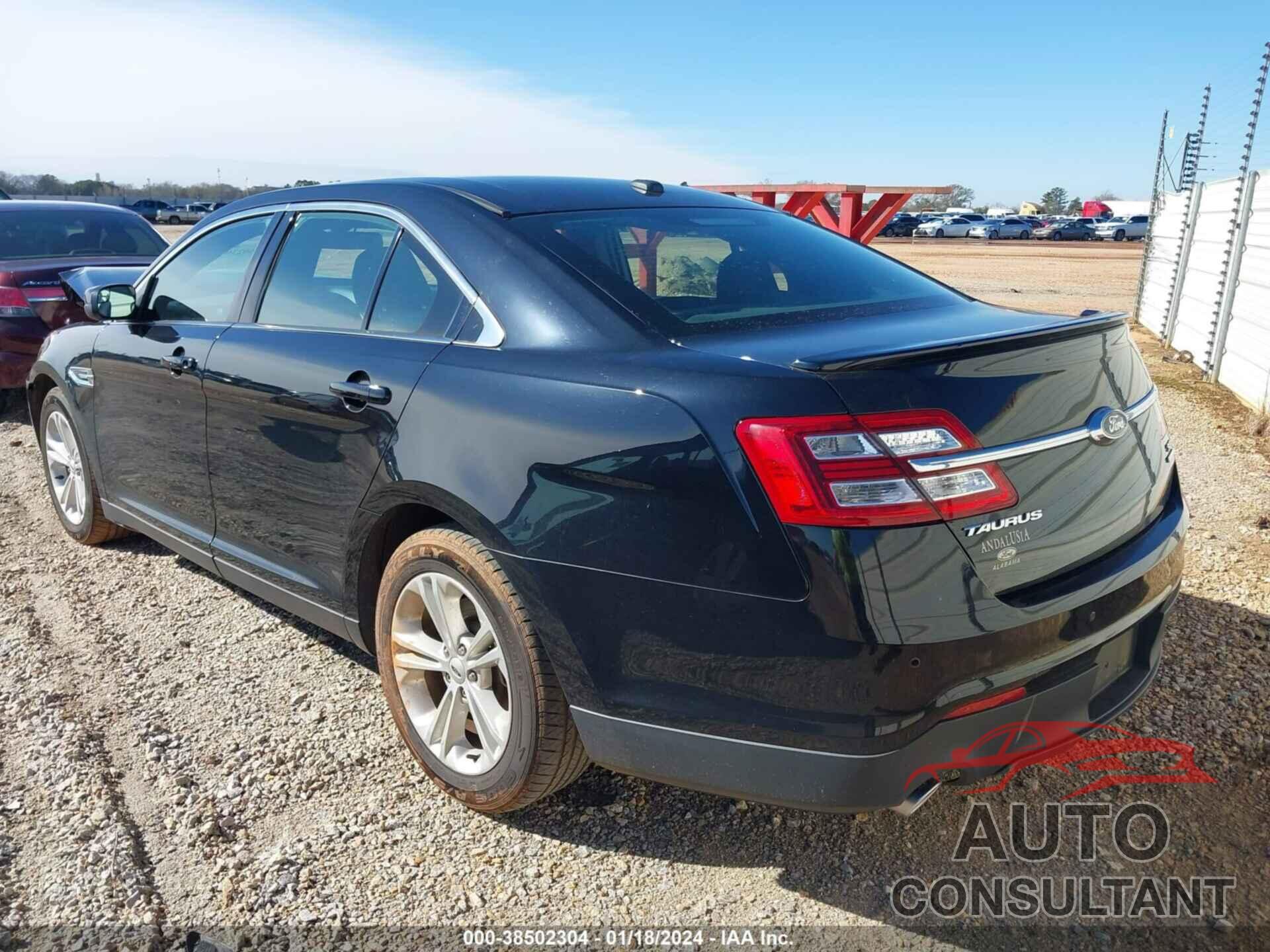 FORD TAURUS 2017 - 1FAHP2E84HG127397