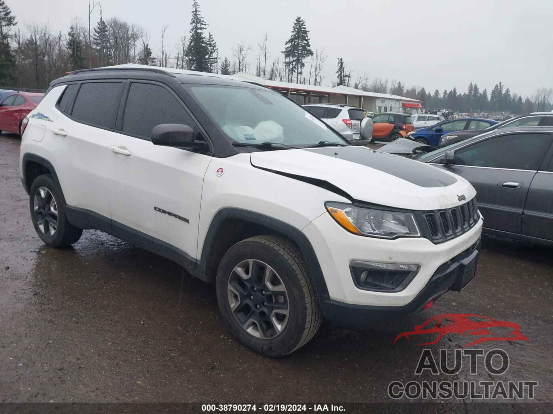 JEEP COMPASS 2018 - 3C4NJDDB2JT210352