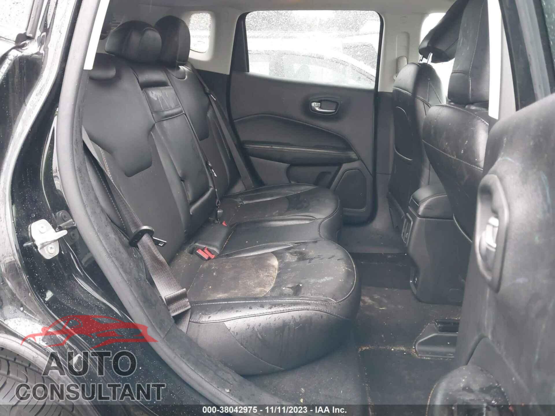 JEEP COMPASS 2020 - 3C4NJDBB1LT129901