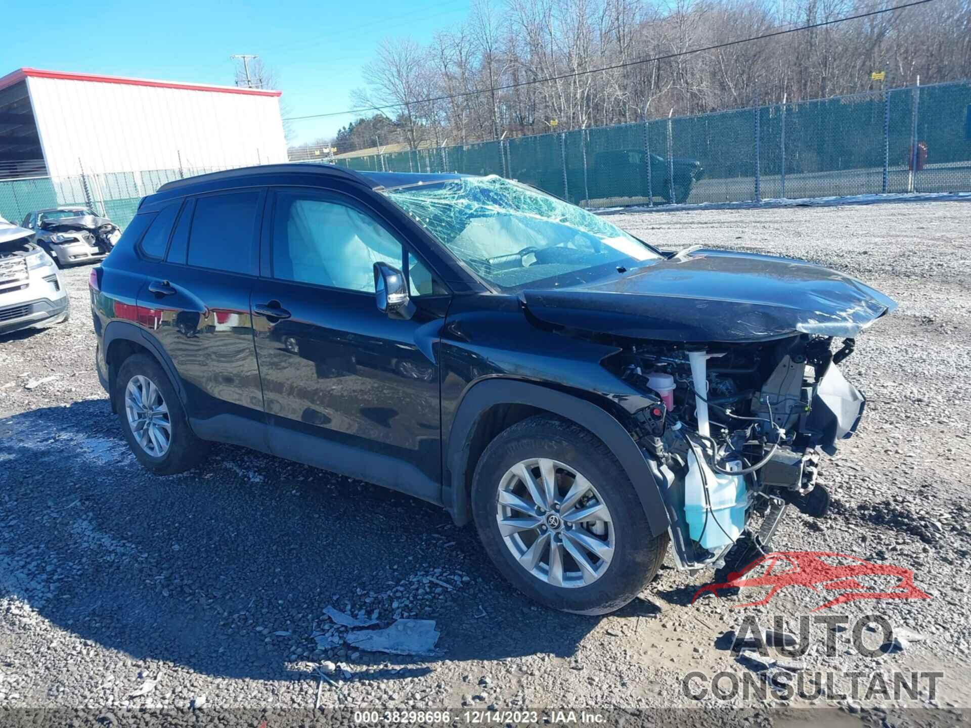 TOYOTA COROLLA CROSS 2022 - 7MUBAABG7NV041600