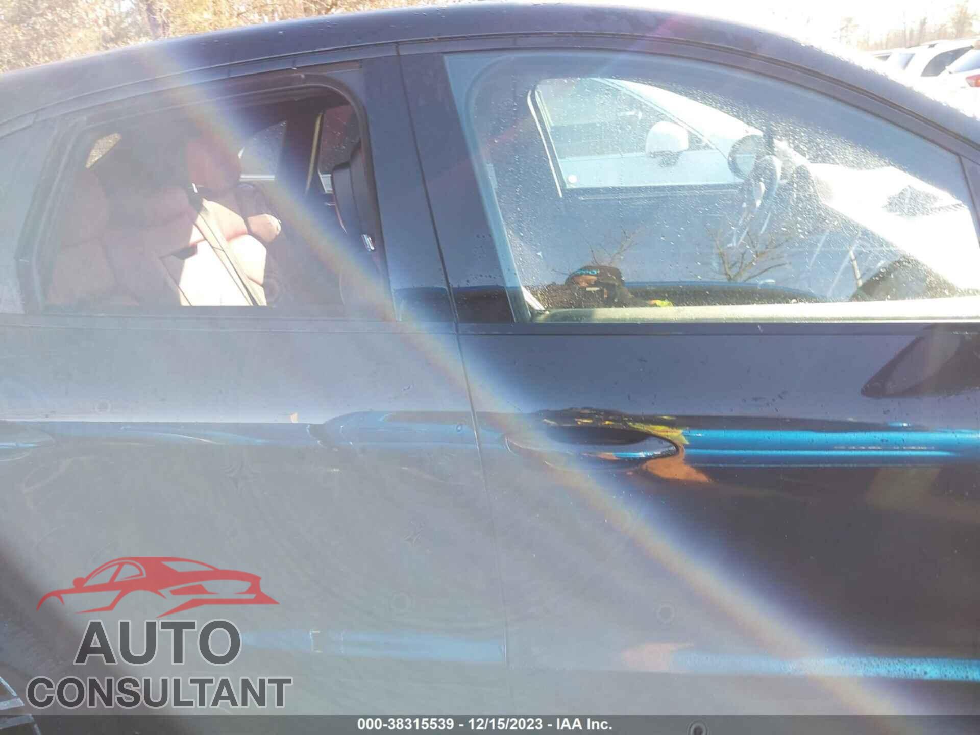 PORSCHE MACAN 2017 - WP1AA2A58HLB05692
