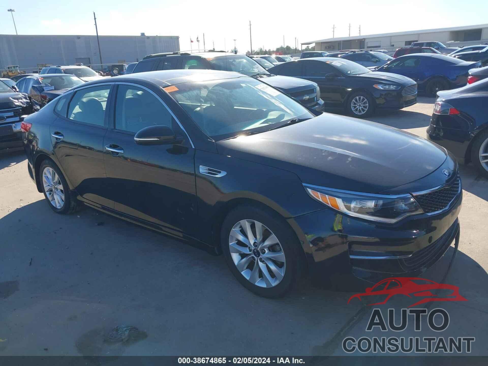 KIA OPTIMA 2018 - 5XXGU4L35JG230892