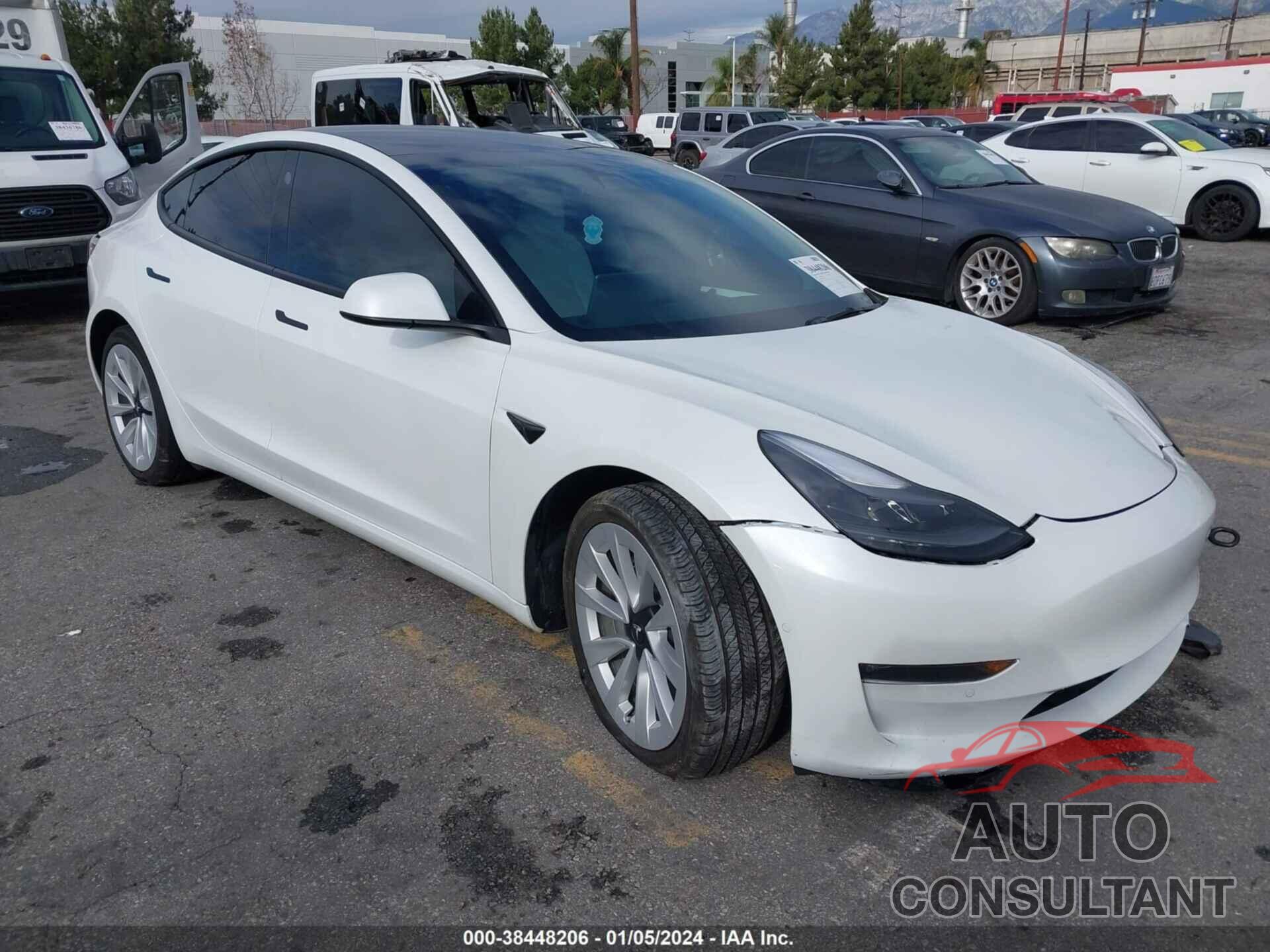 TESLA MODEL 3 2022 - 5YJ3E1EB1NF136239