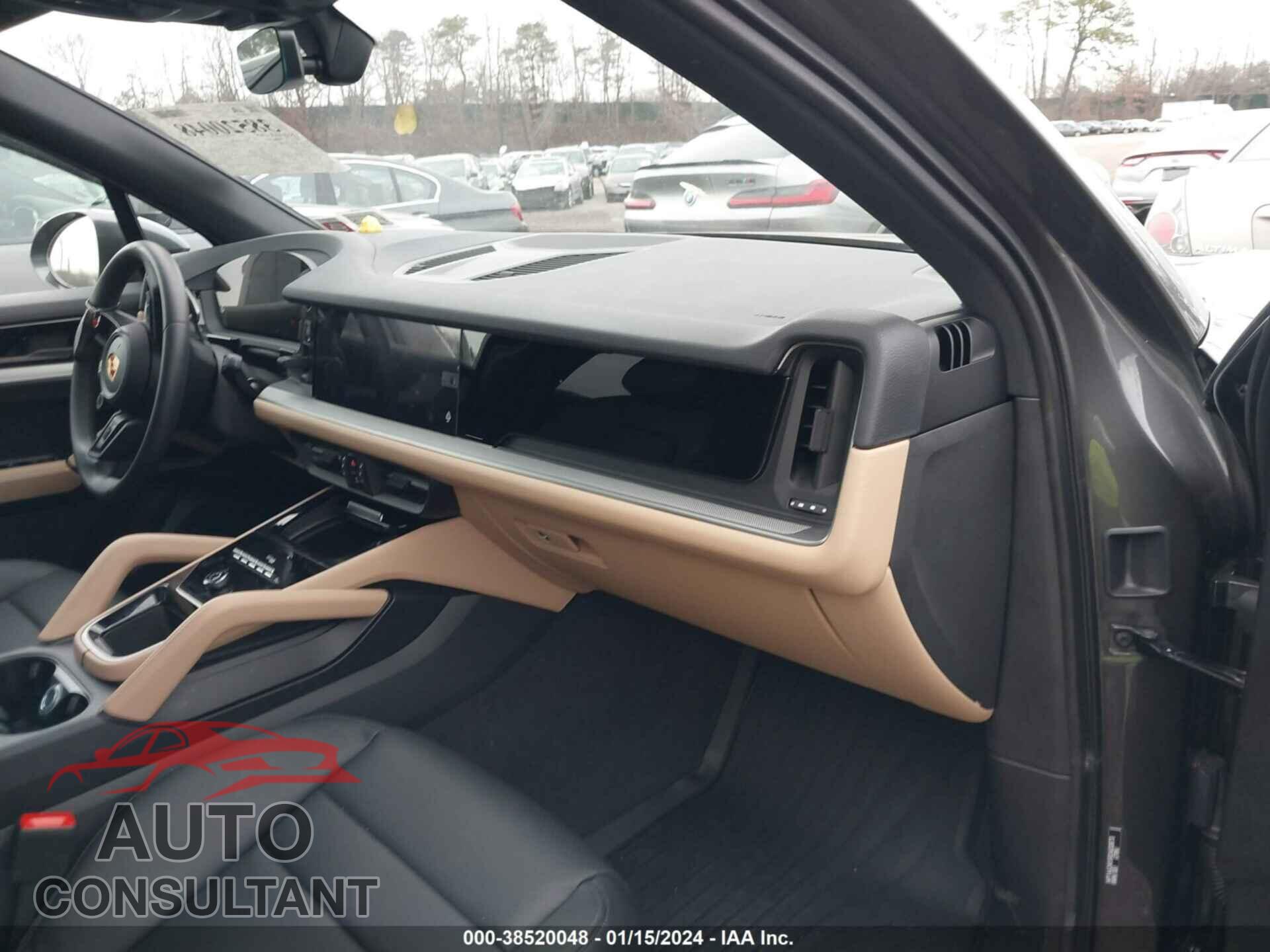 PORSCHE CAYENNE 2024 - WP1AA2AY5RDA00873