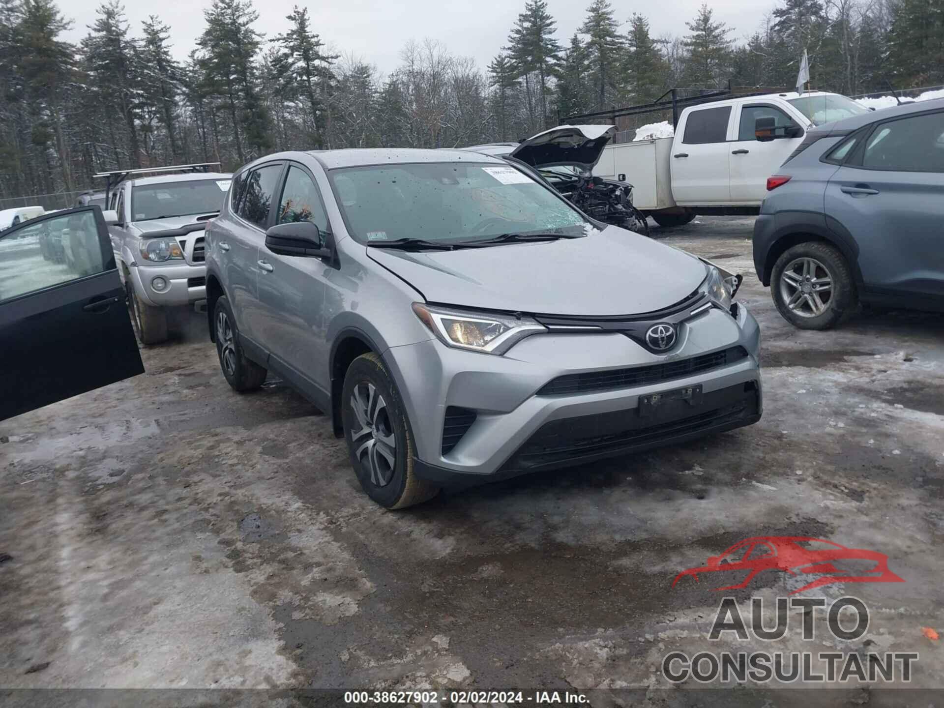 TOYOTA RAV4 2018 - 2T3BFREV6JW810889