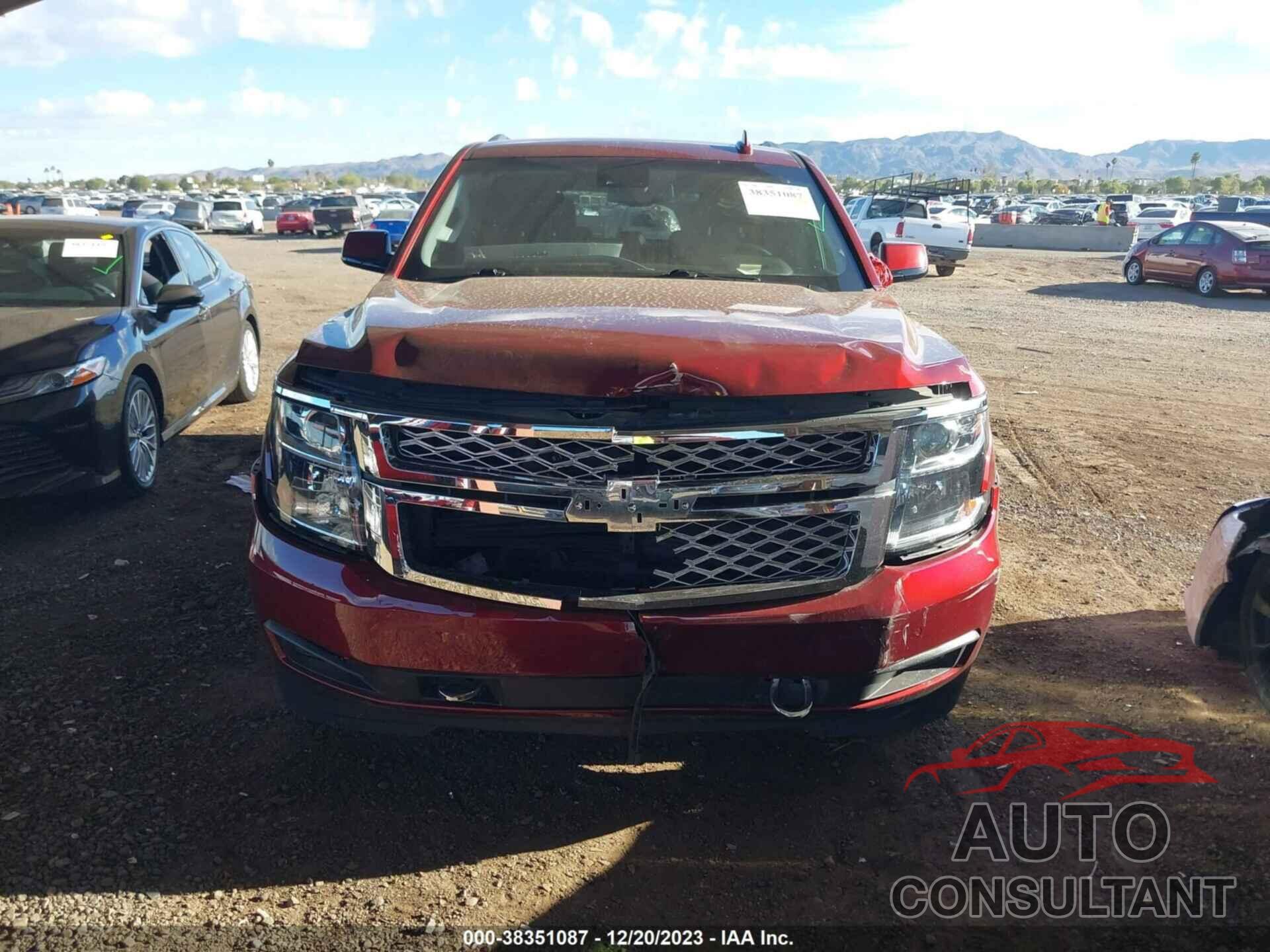 CHEVROLET TAHOE 2018 - 1GNSCBKC2JR386928