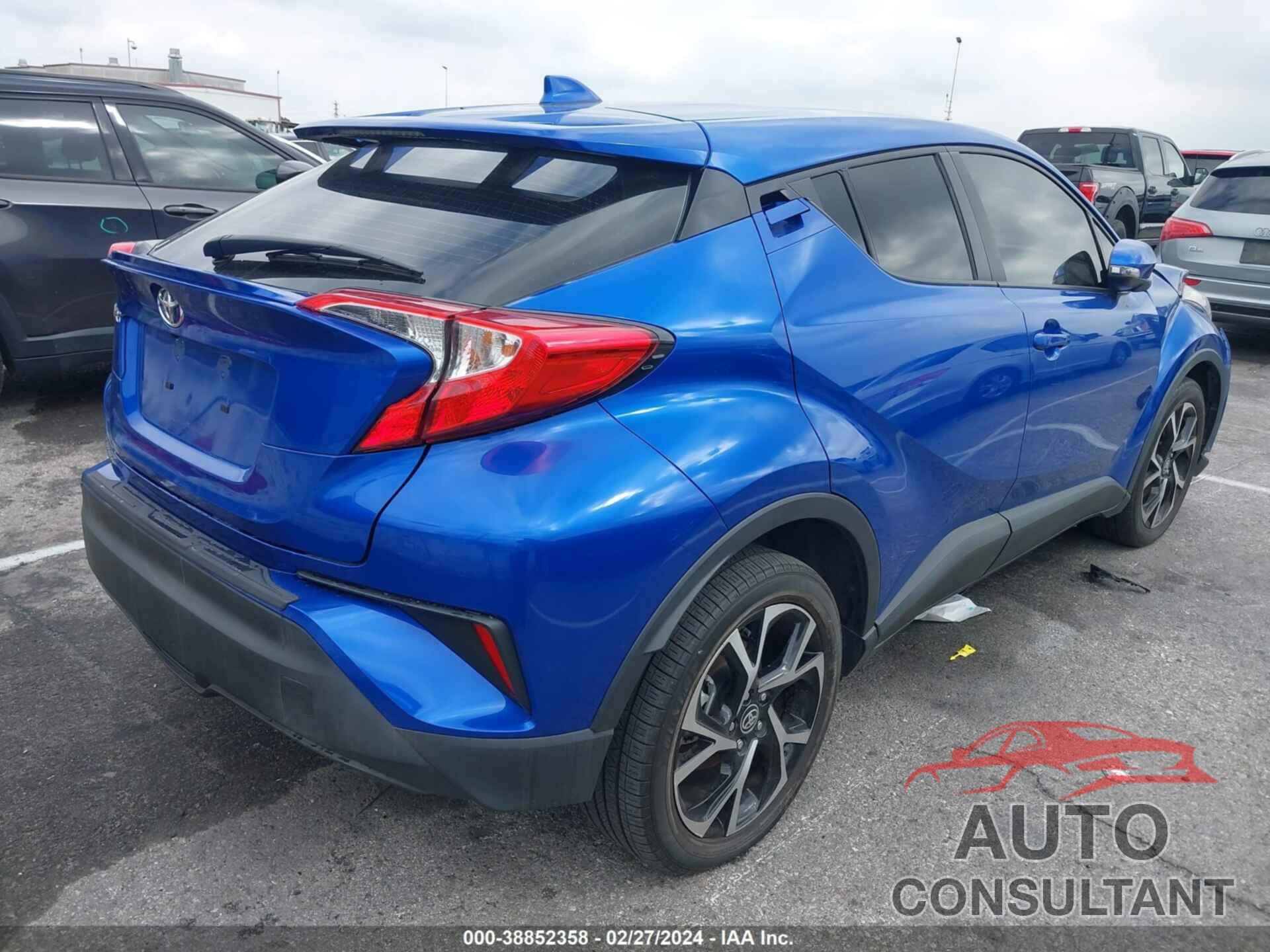 TOYOTA C-HR 2021 - JTNKHMBX3M1126335