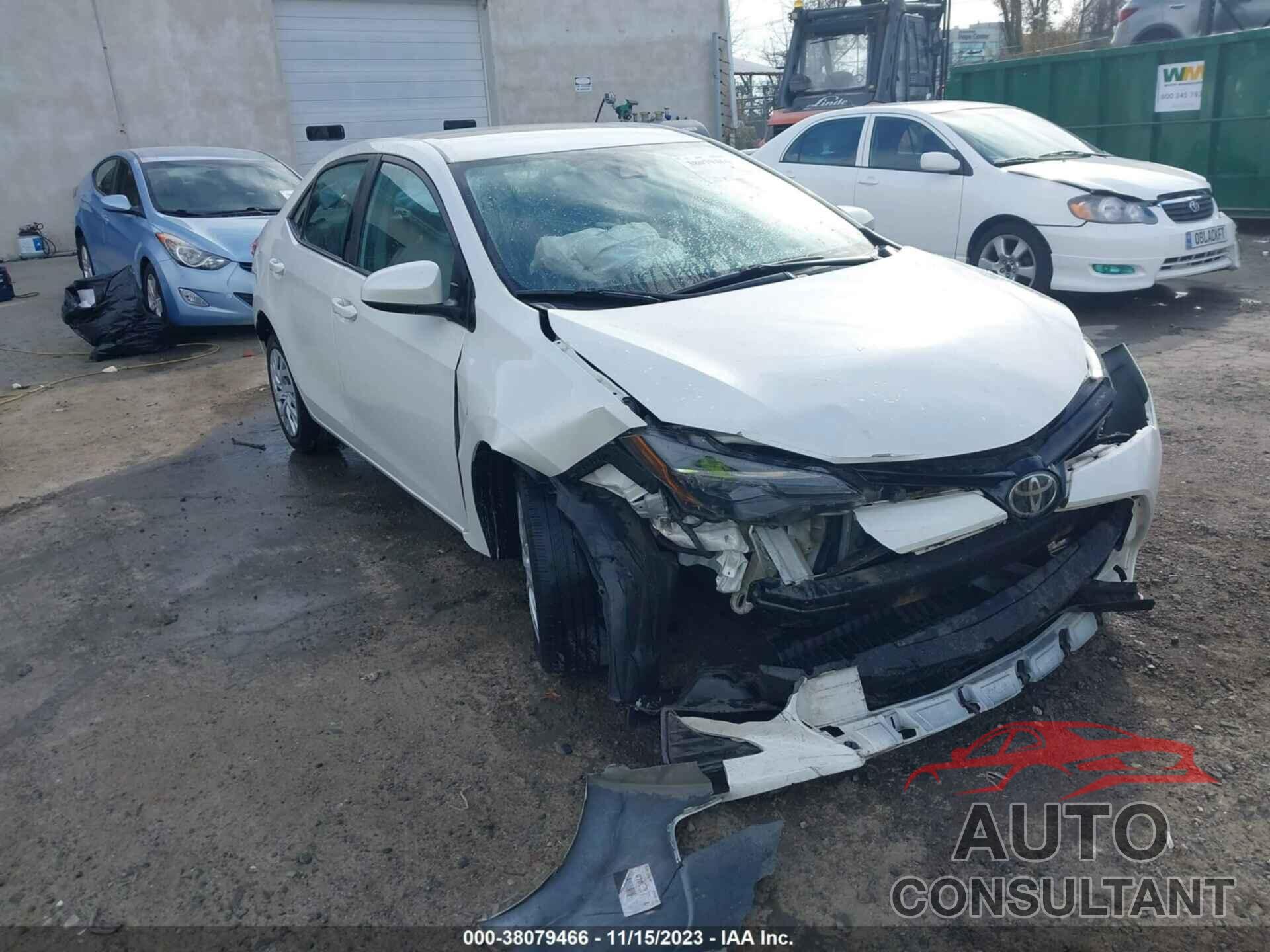 TOYOTA COROLLA 2018 - 5YFBURHE1JP799635