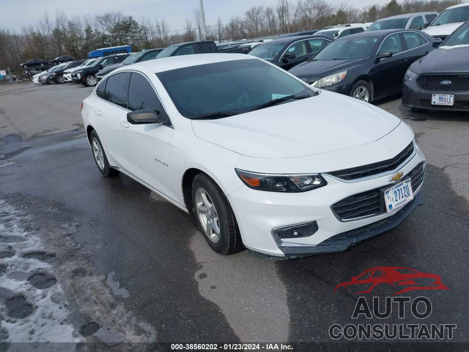 CHEVROLET MALIBU 2018 - 1G1ZC5ST2JF119985