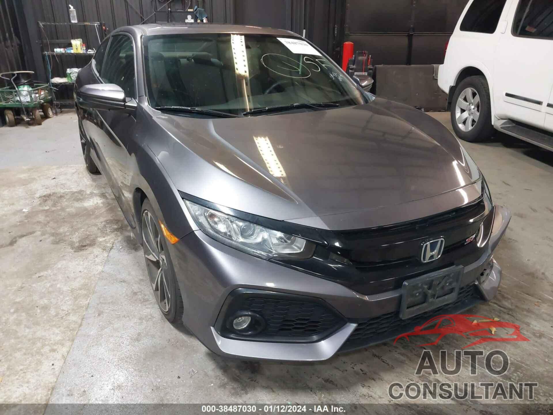 HONDA CIVIC 2018 - 2HGFC3A59JH753134