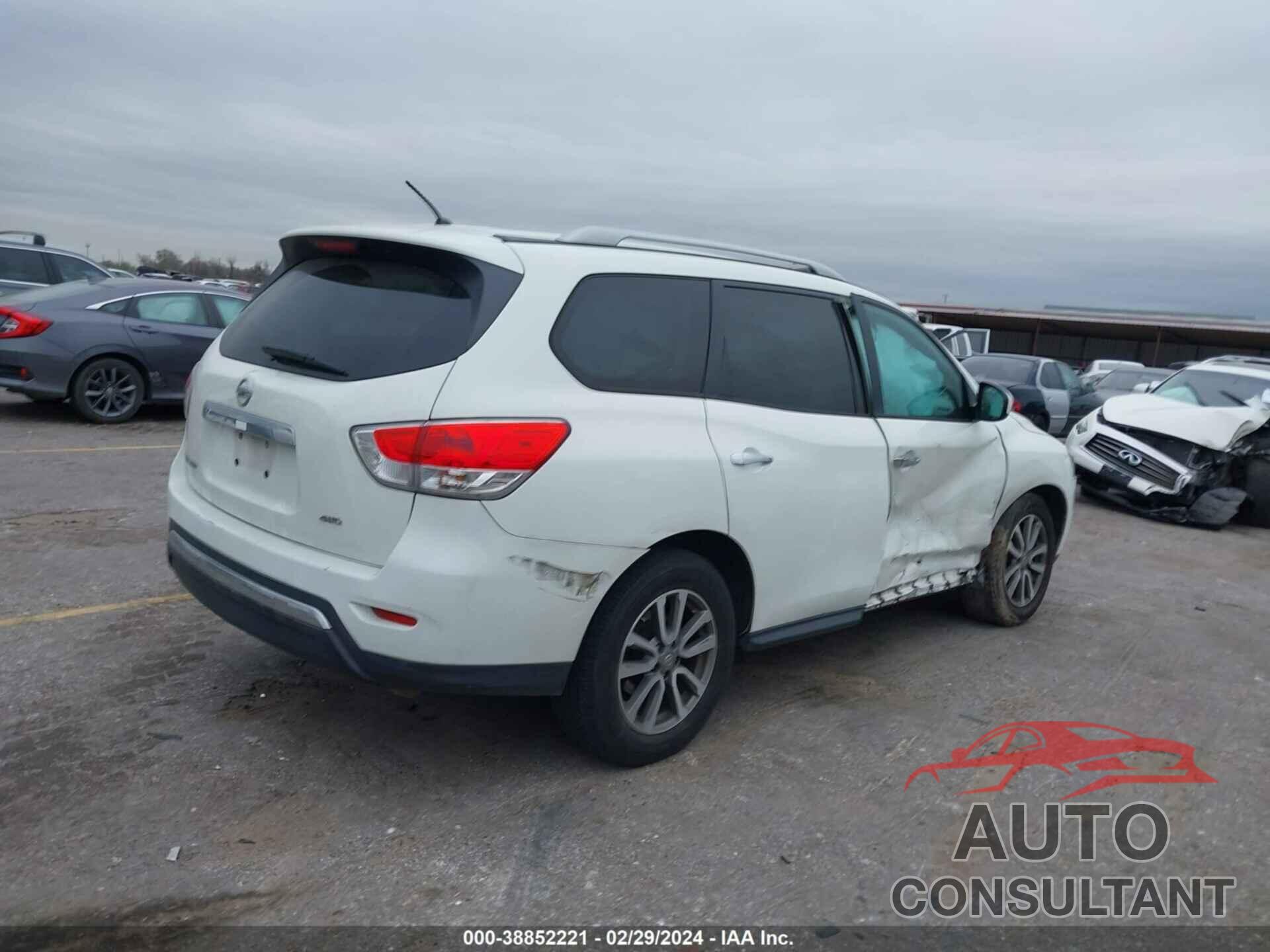 NISSAN PATHFINDER 2016 - 5N1AR2MM8GC619257