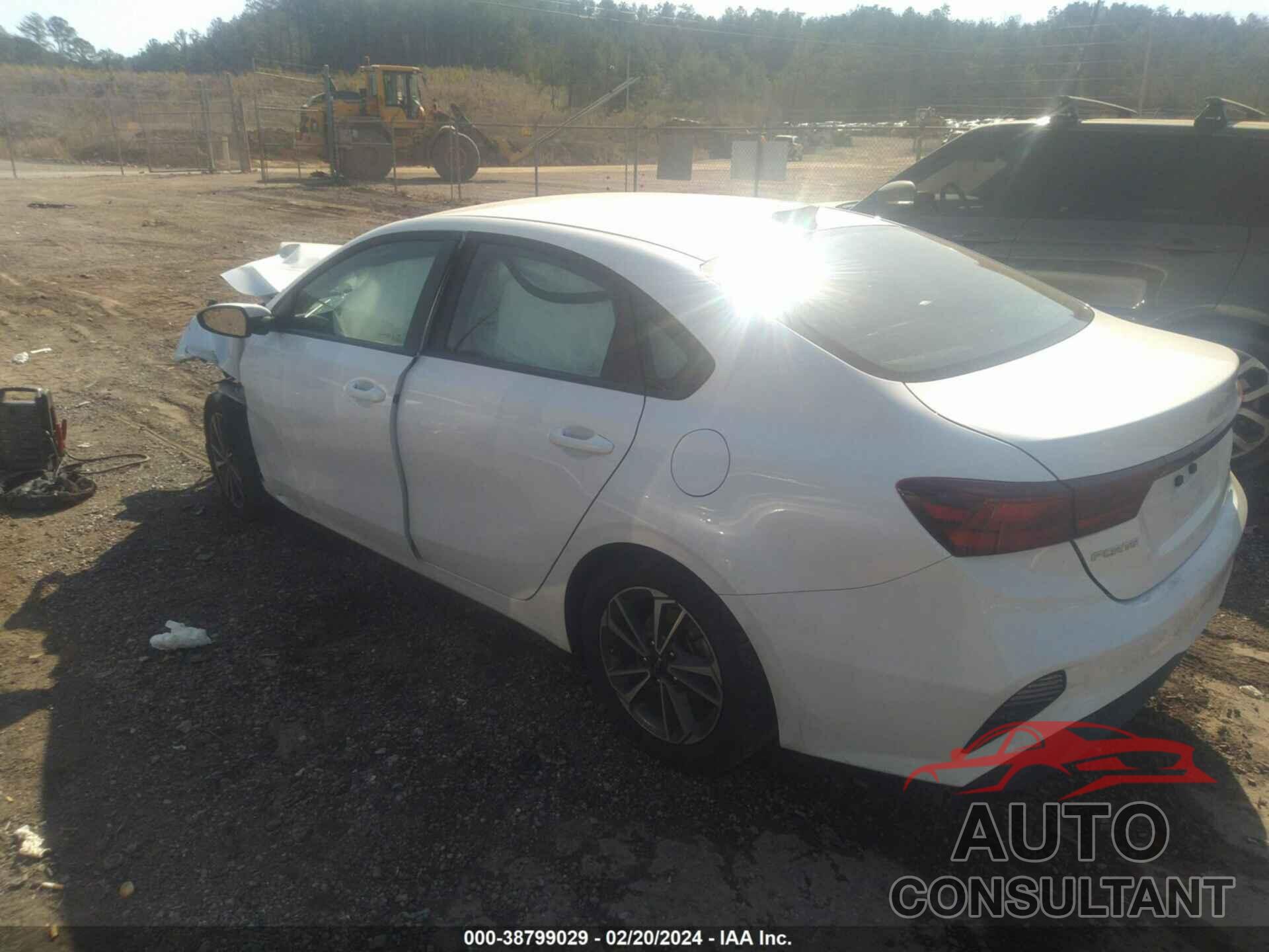 KIA FORTE 2023 - 3KPF24AD5PE569411