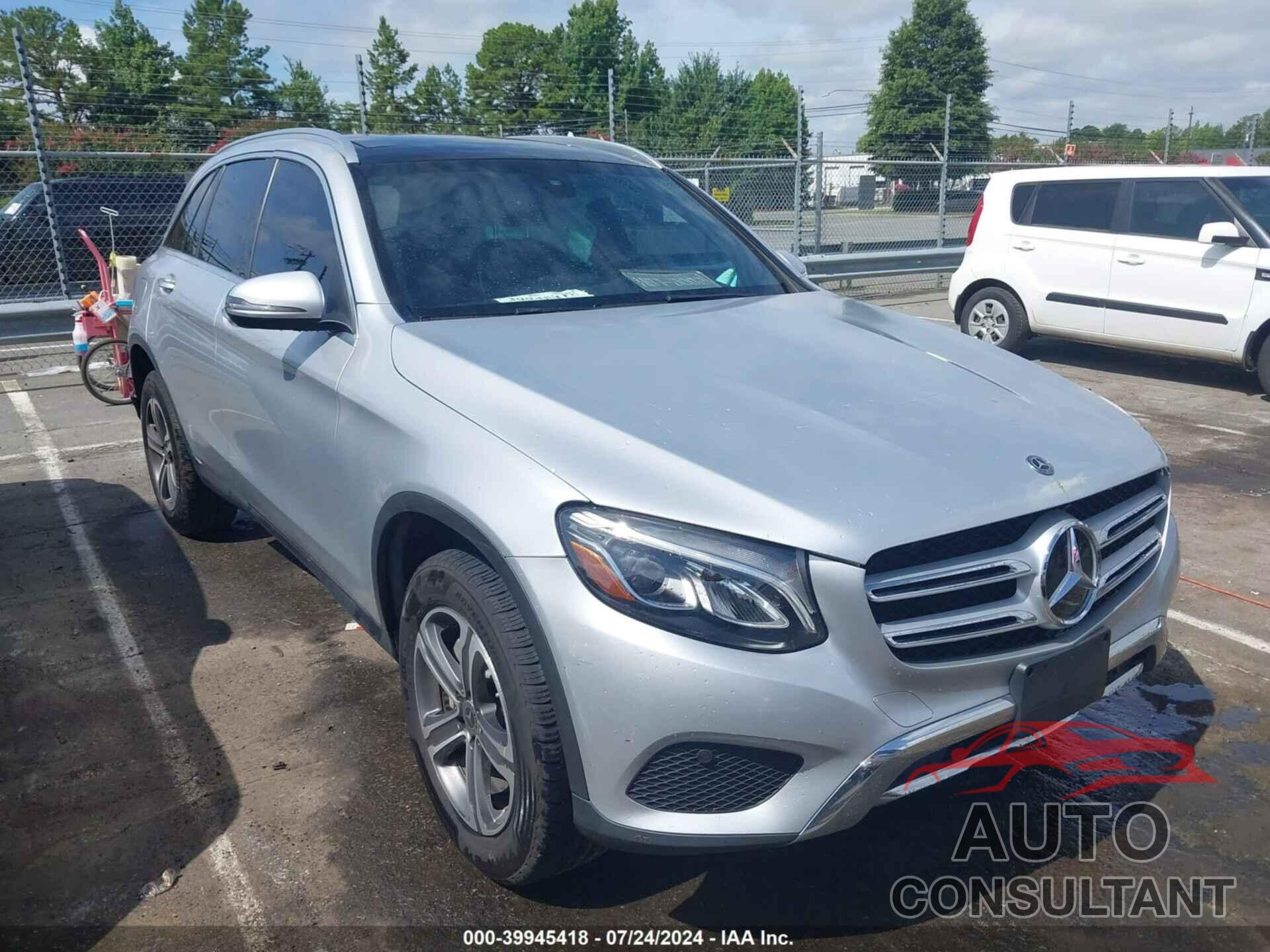 MERCEDES-BENZ GLC 300 2018 - WDC0G4KB6JV043256