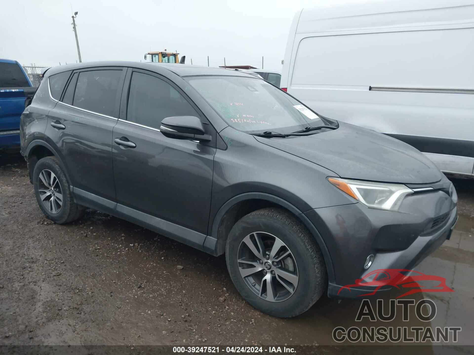 TOYOTA RAV4 2018 - 2T3WFREV0JW481687