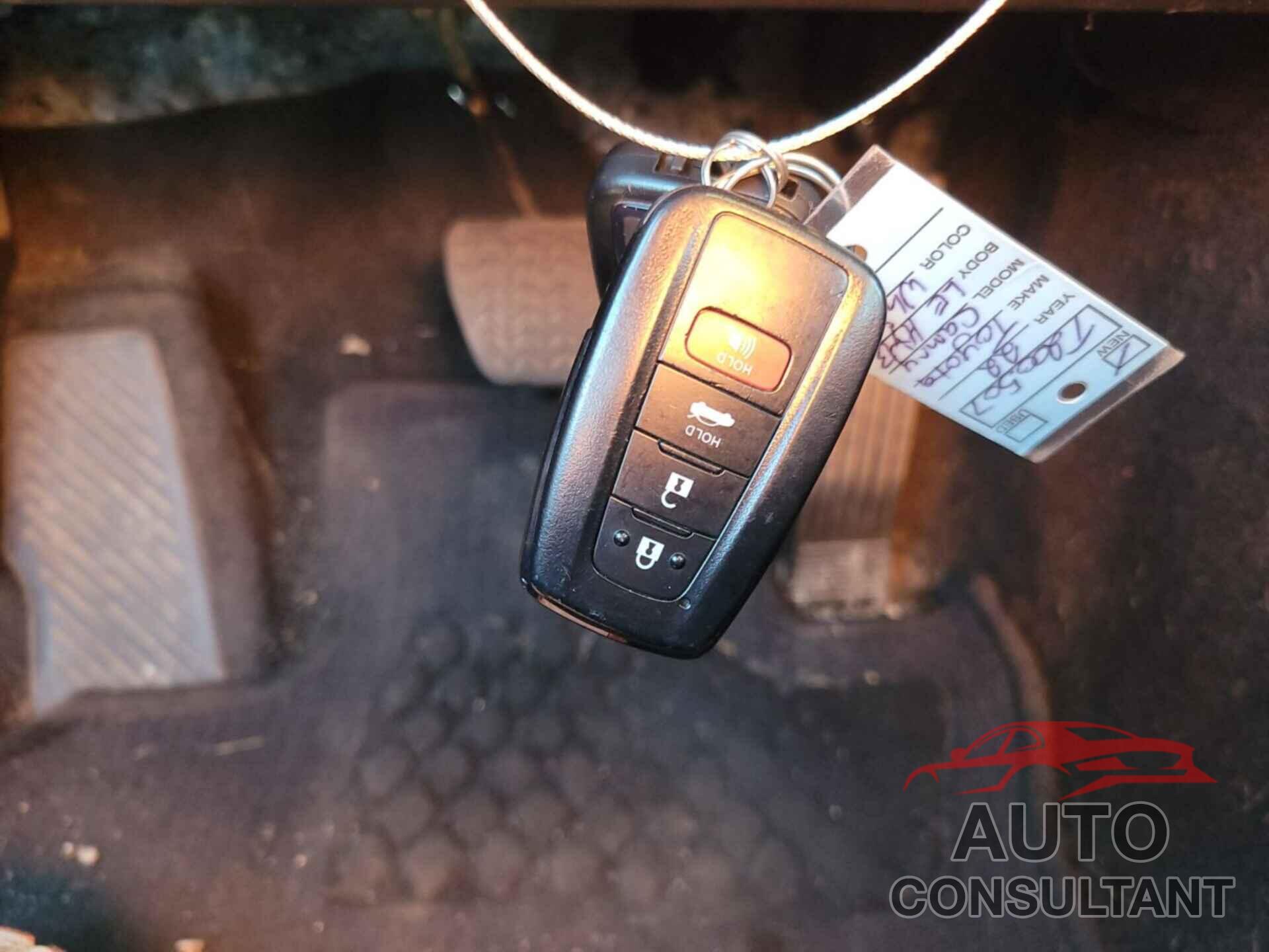 TOYOTA CAMRY 2022 - 4T1C31AK0NU037524