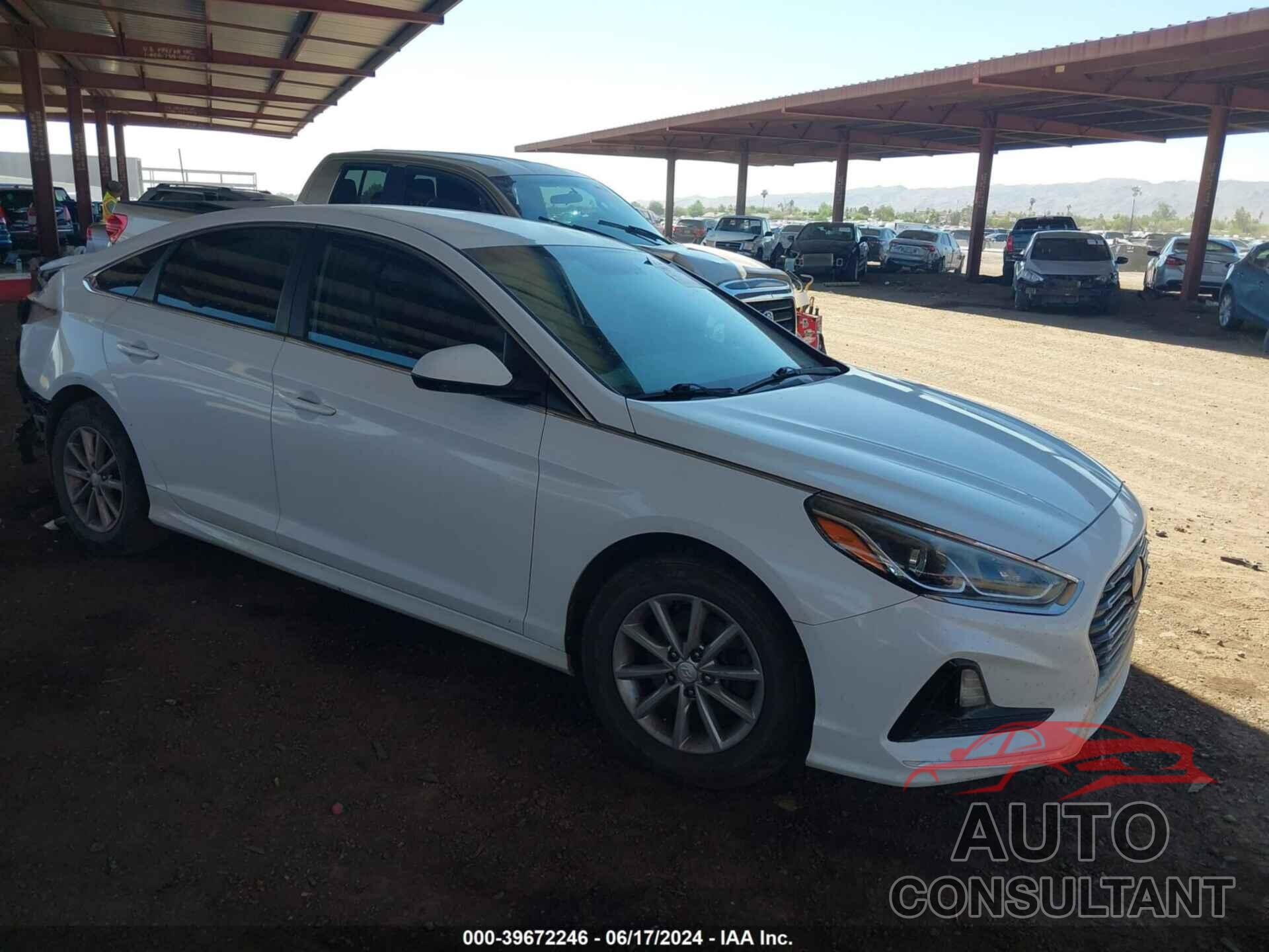 HYUNDAI SONATA 2018 - 5NPE24AF2JH617558