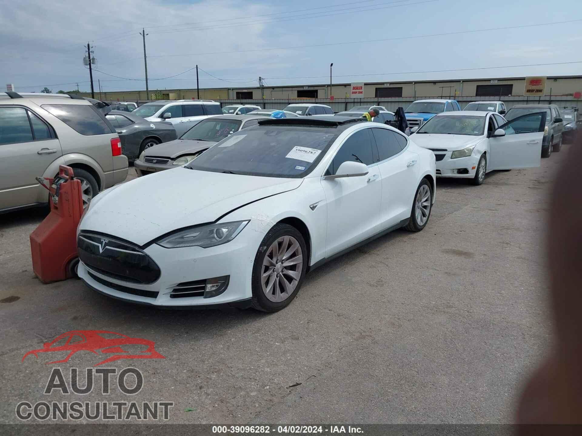 TESLA MODEL S 2016 - 5YJSA1E12GF134792