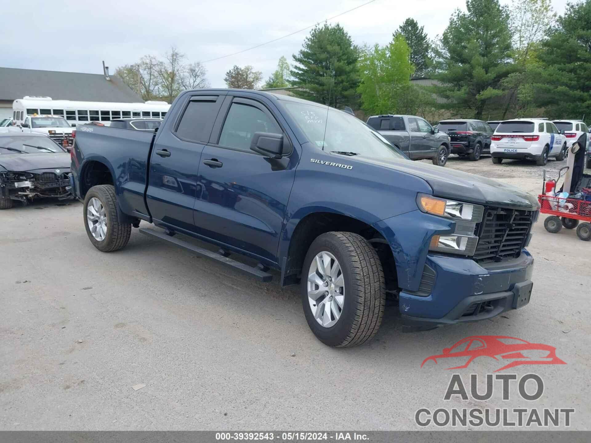 CHEVROLET SILVERADO 1500 2021 - 1GCRYBEK5MZ317814