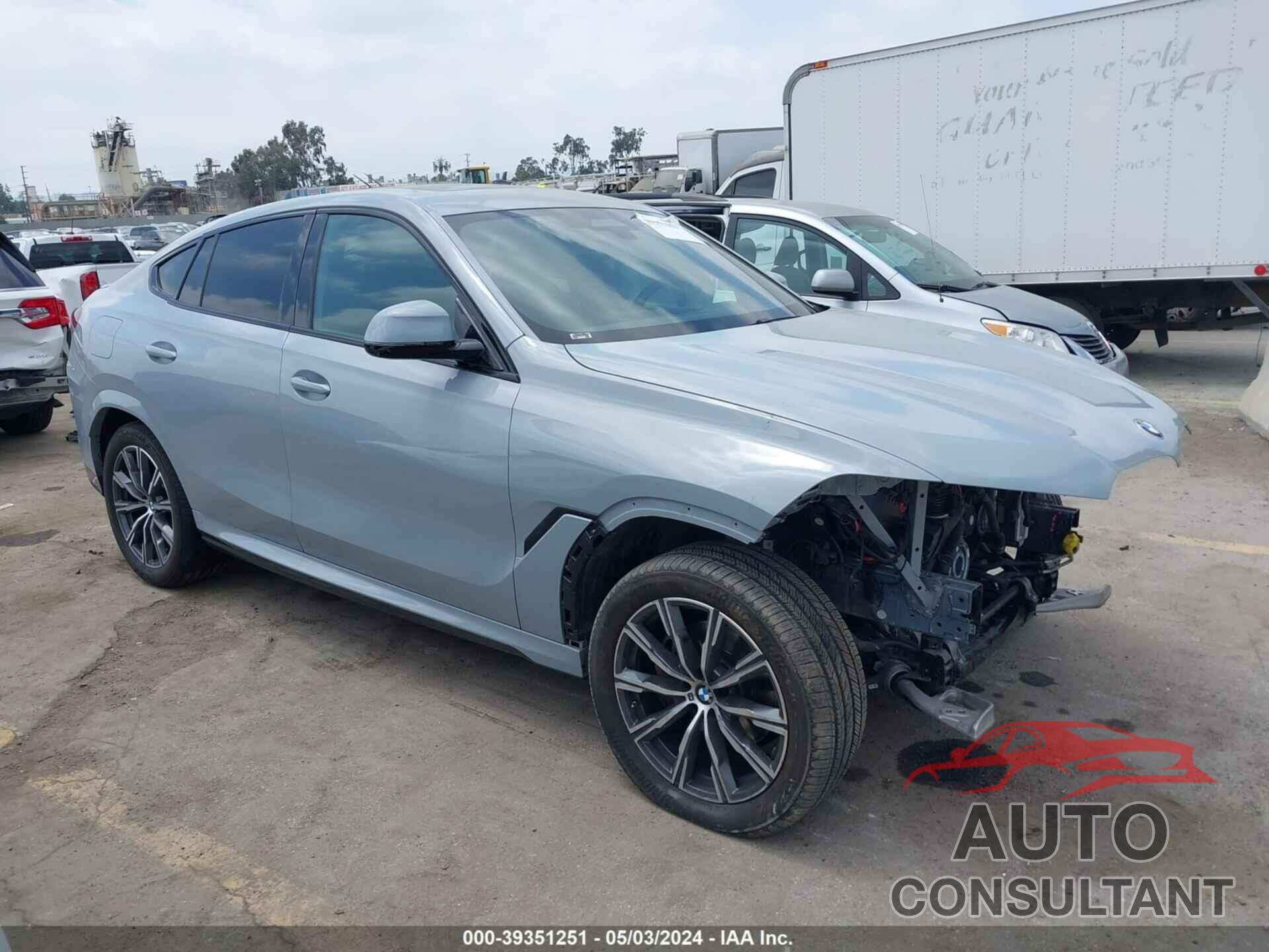 BMW X6 2024 - 5UX33EX01R9R42931