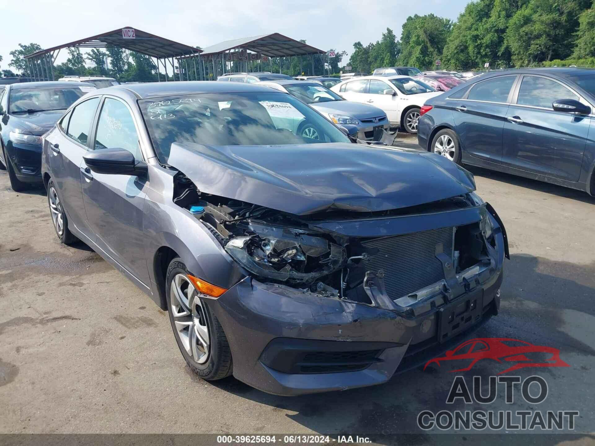 HONDA CIVIC 2018 - 2HGFC2F56JH525983