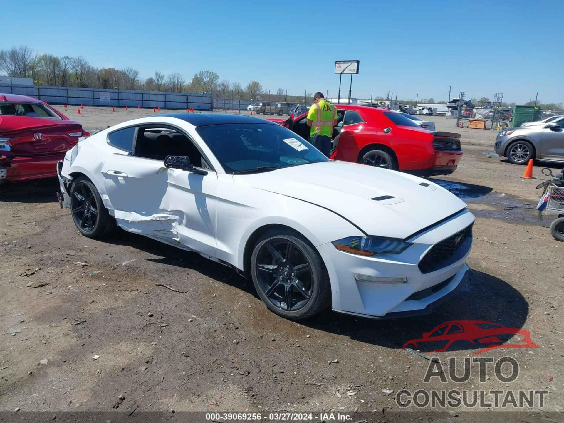 FORD MUSTANG 2019 - 1FA6P8TH7K5168123