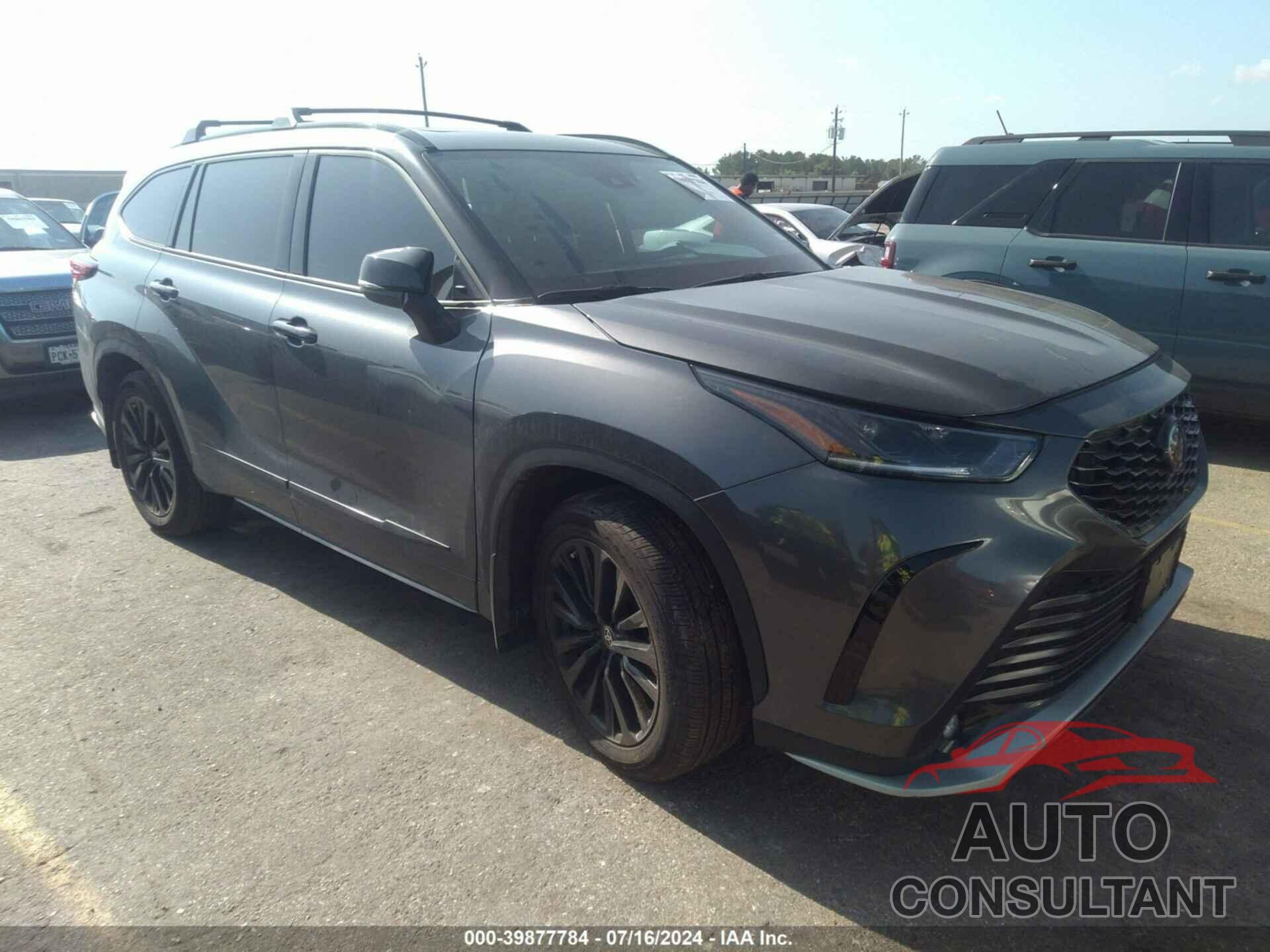 TOYOTA HIGHLANDER 2023 - 5TDKDRAH6PS515548