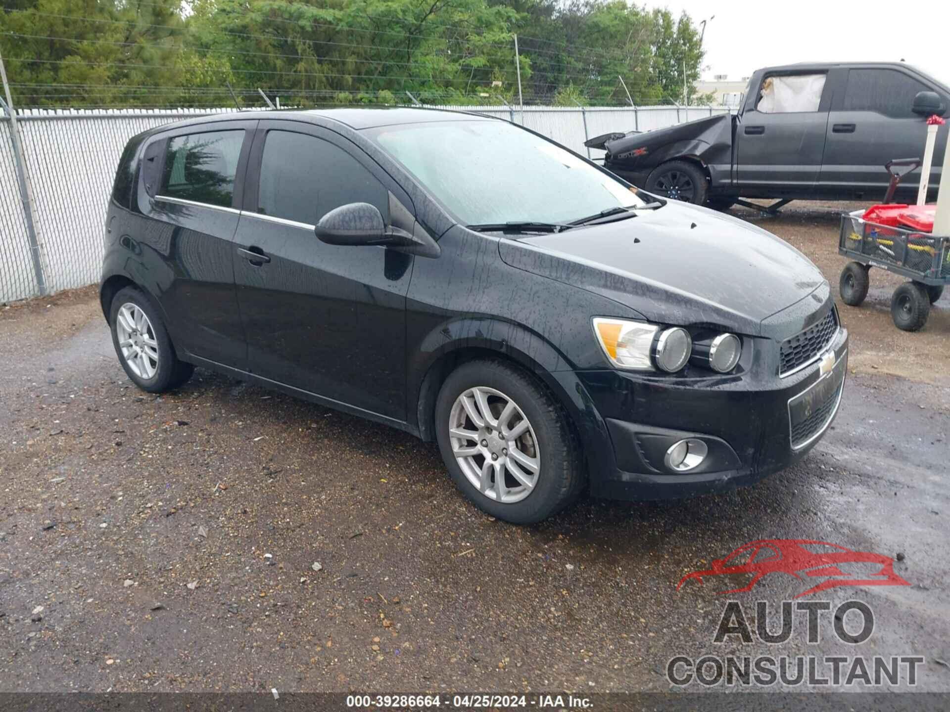 CHEVROLET SONIC 2016 - 1G1JC6SH5G4154751