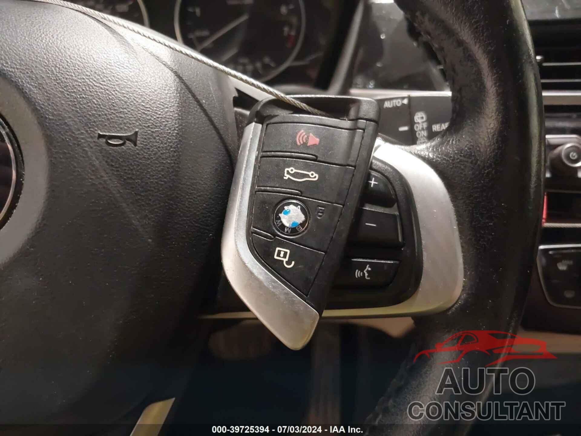 BMW X1 2016 - WBXHT3C38GP885215