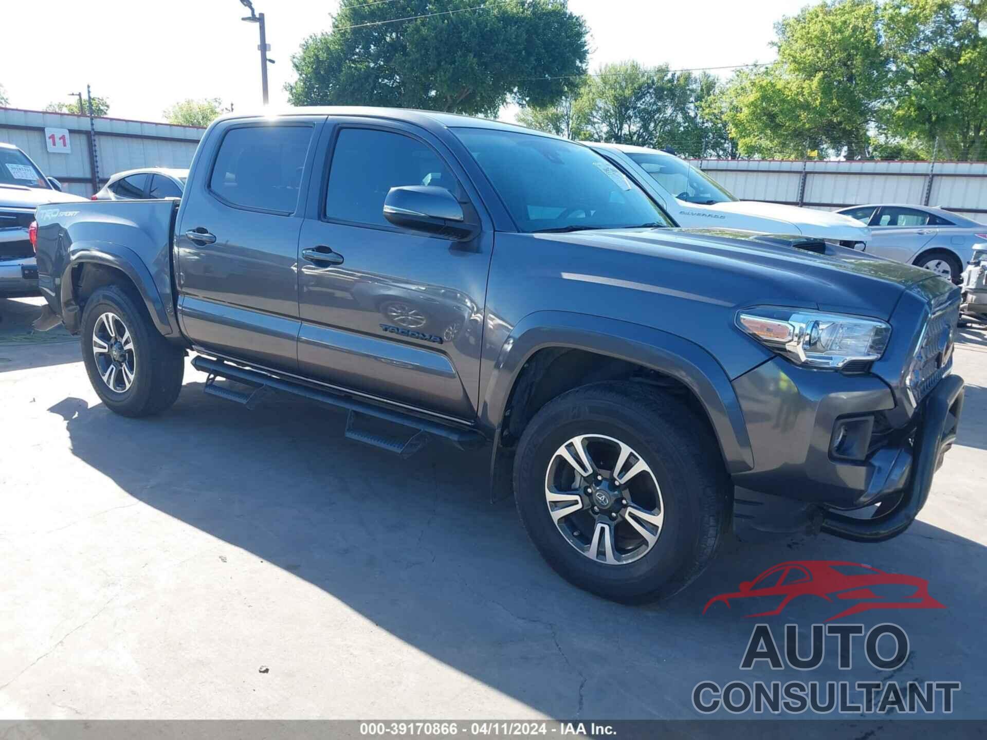 TOYOTA TACOMA 2019 - 5TFAZ5CN3KX087000