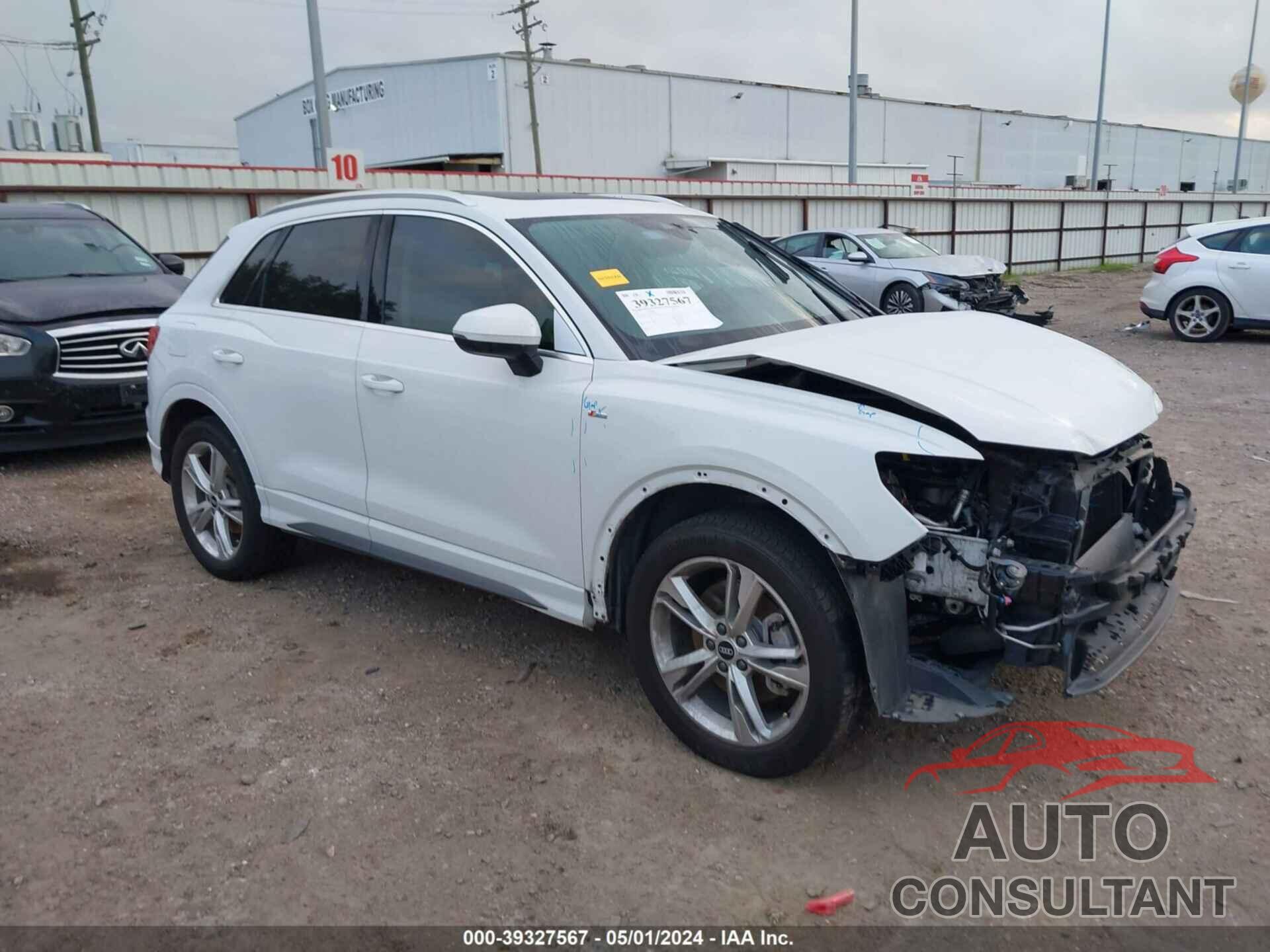 AUDI Q3 2021 - WA1DECF37M1018415