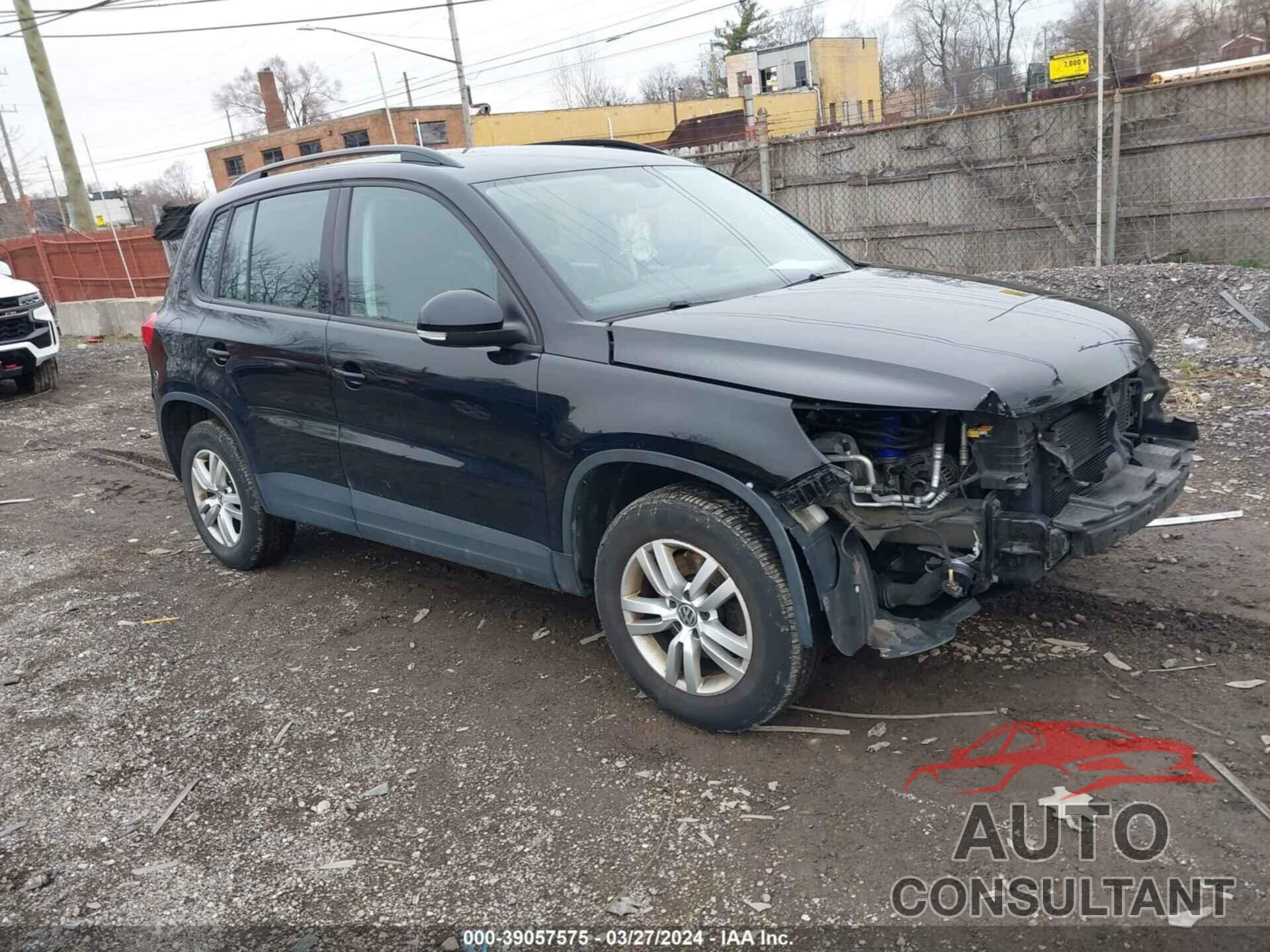 VOLKSWAGEN TIGUAN 2016 - WVGBV7AXXGW604818