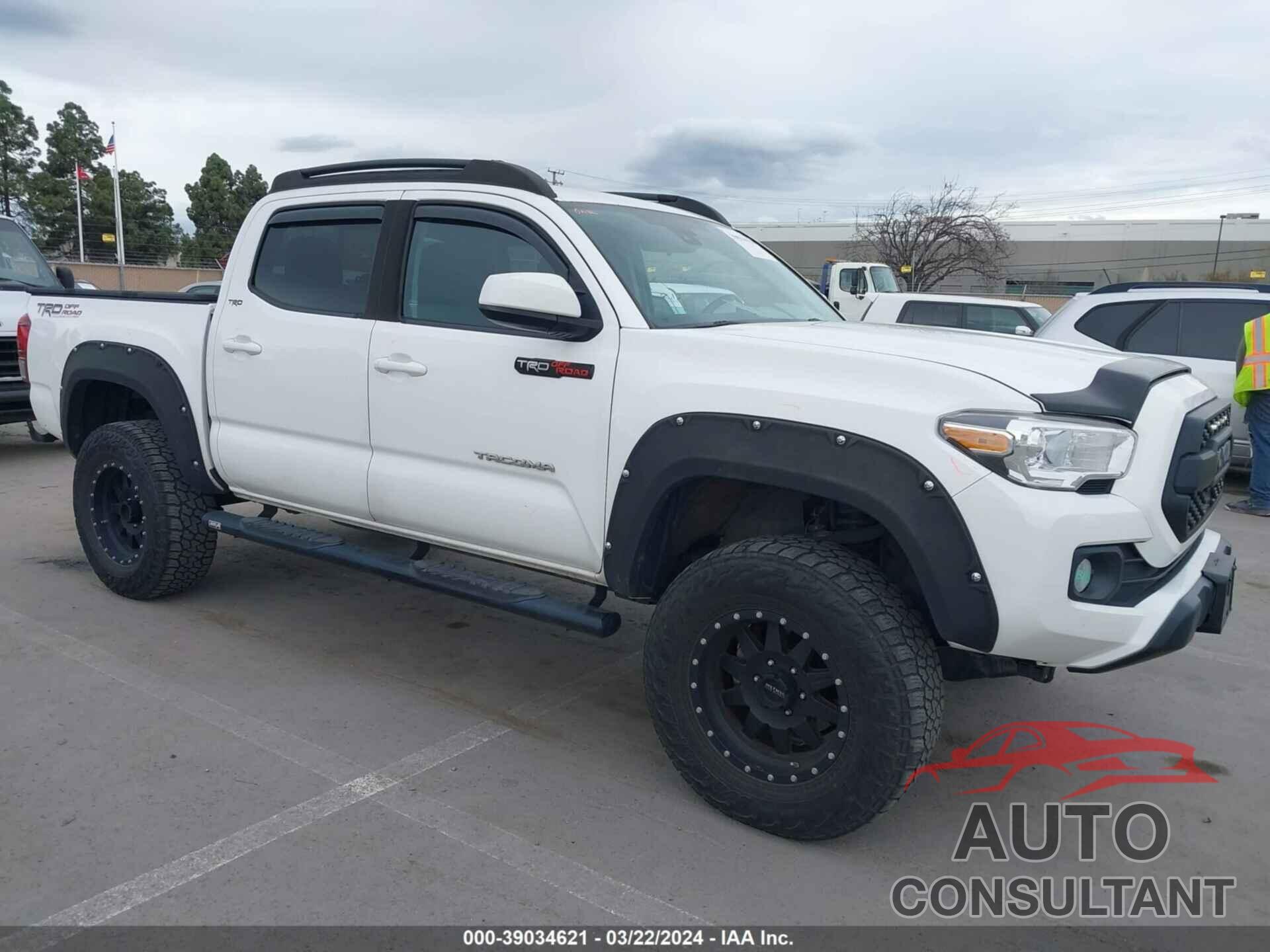 TOYOTA TACOMA 2019 - 5TFAX5GN7KX141592