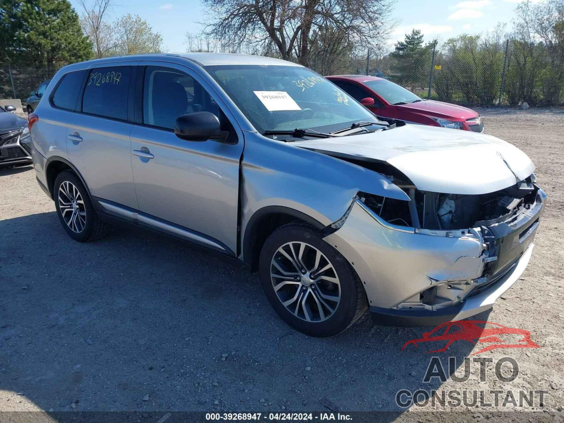 MITSUBISHI OUTLANDER 2018 - JA4AZ3A30JZ052191