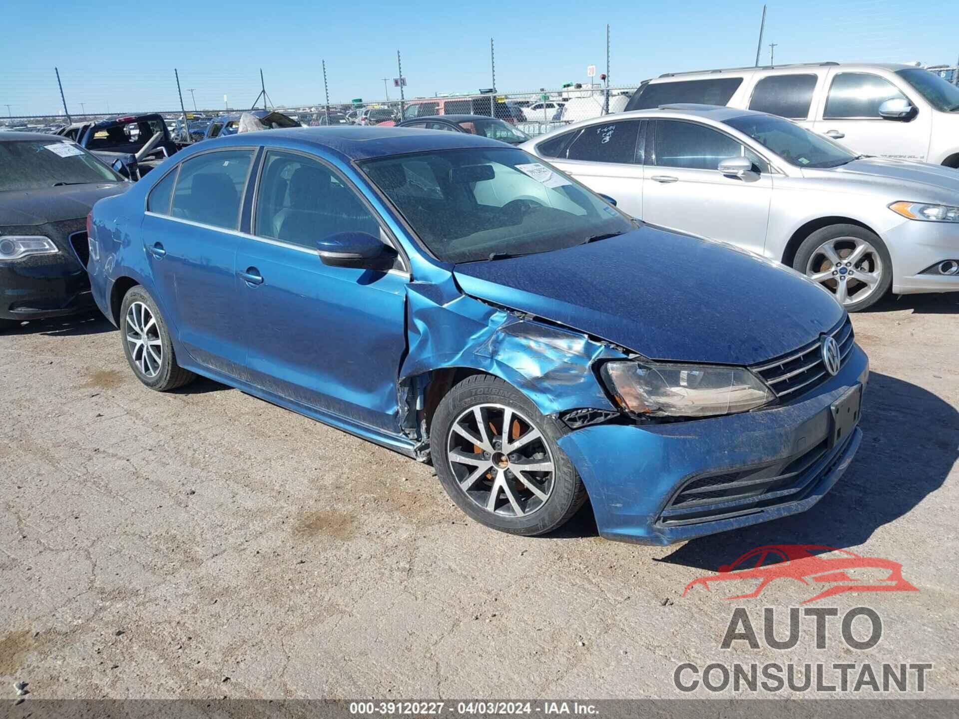 VOLKSWAGEN JETTA 2018 - 3VWDB7AJ0JM241144
