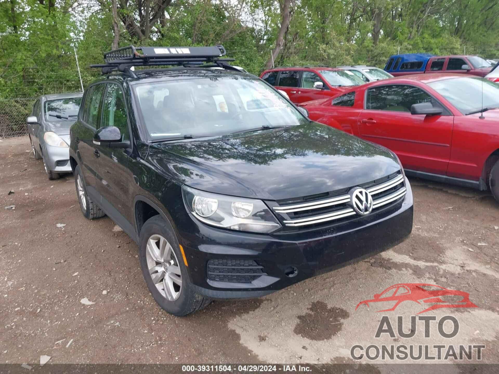 VOLKSWAGEN TIGUAN 2016 - WVGBV7AXXGW617858