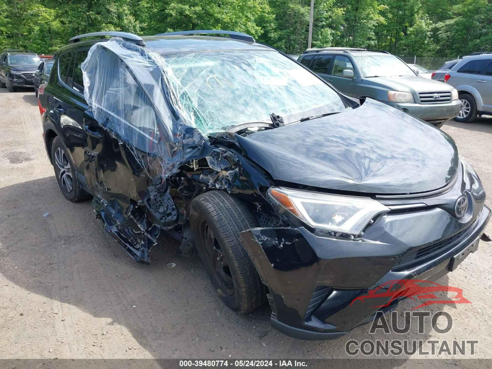 TOYOTA RAV4 2017 - 2T3BFREV9HW643194